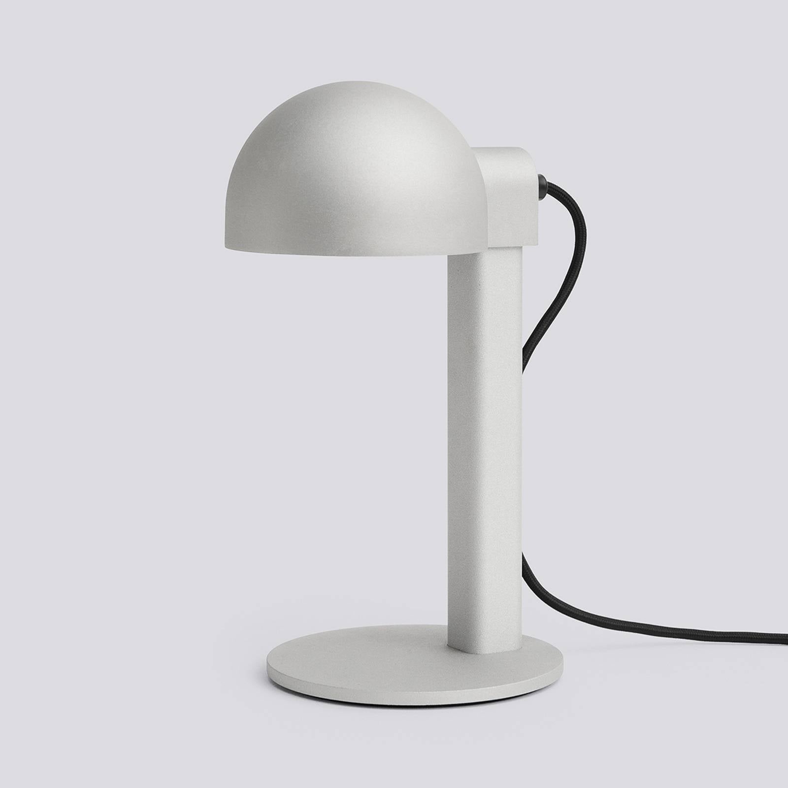 Lampa stołowa Hay Posto, srebrno-szara, wysokość 28 cm, E14, aluminium