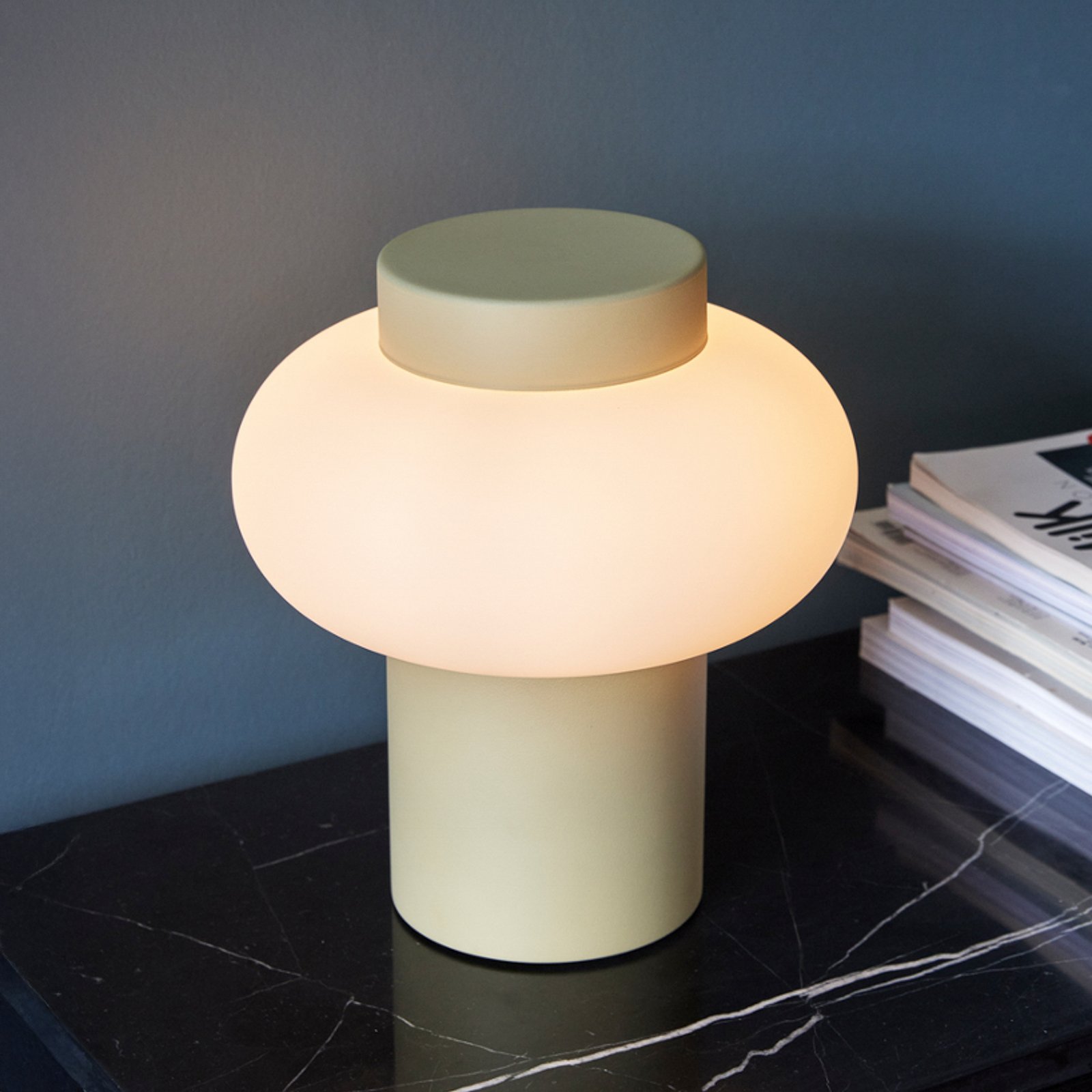 Camp Lampe de Table H25 Opal/Yellow - Hübsch