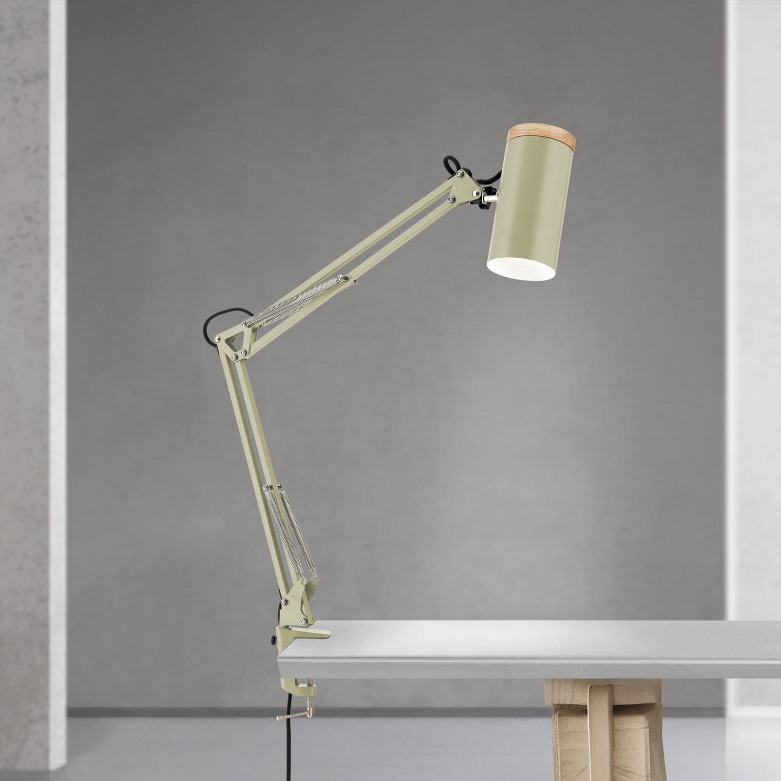 Bordlampe Gili, lysegrønn, klemme, stål, høyde 75 cm, E27