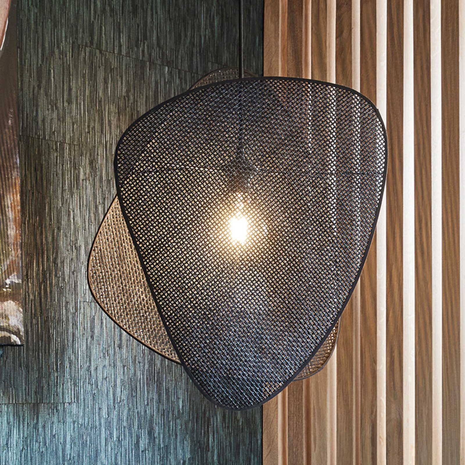 Screen S Hängeleuchte, 58 cm, schwarz, Rattan - MARKET SET