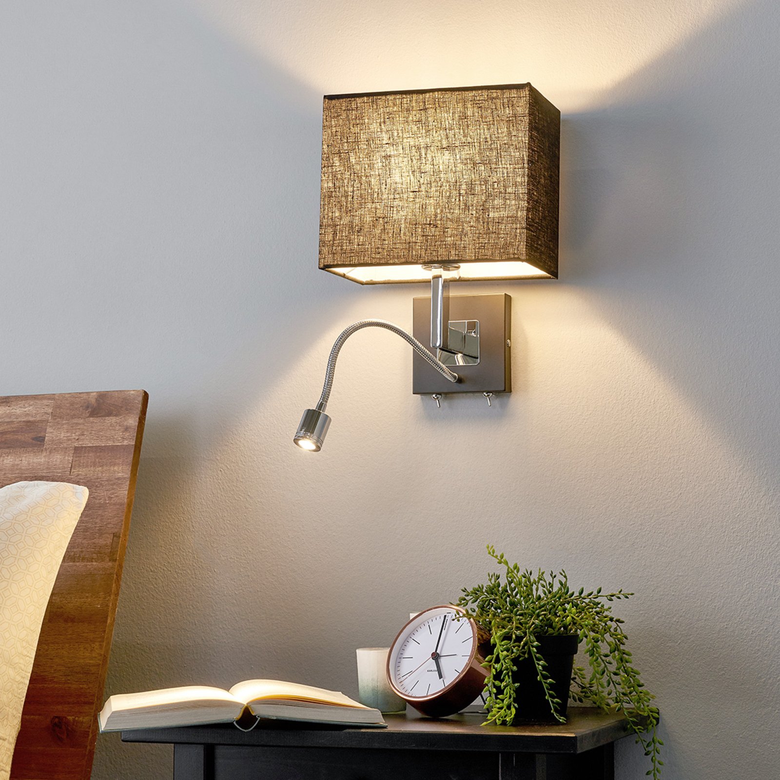 Rebekka Applique Murale Black/Chrome - Lucande