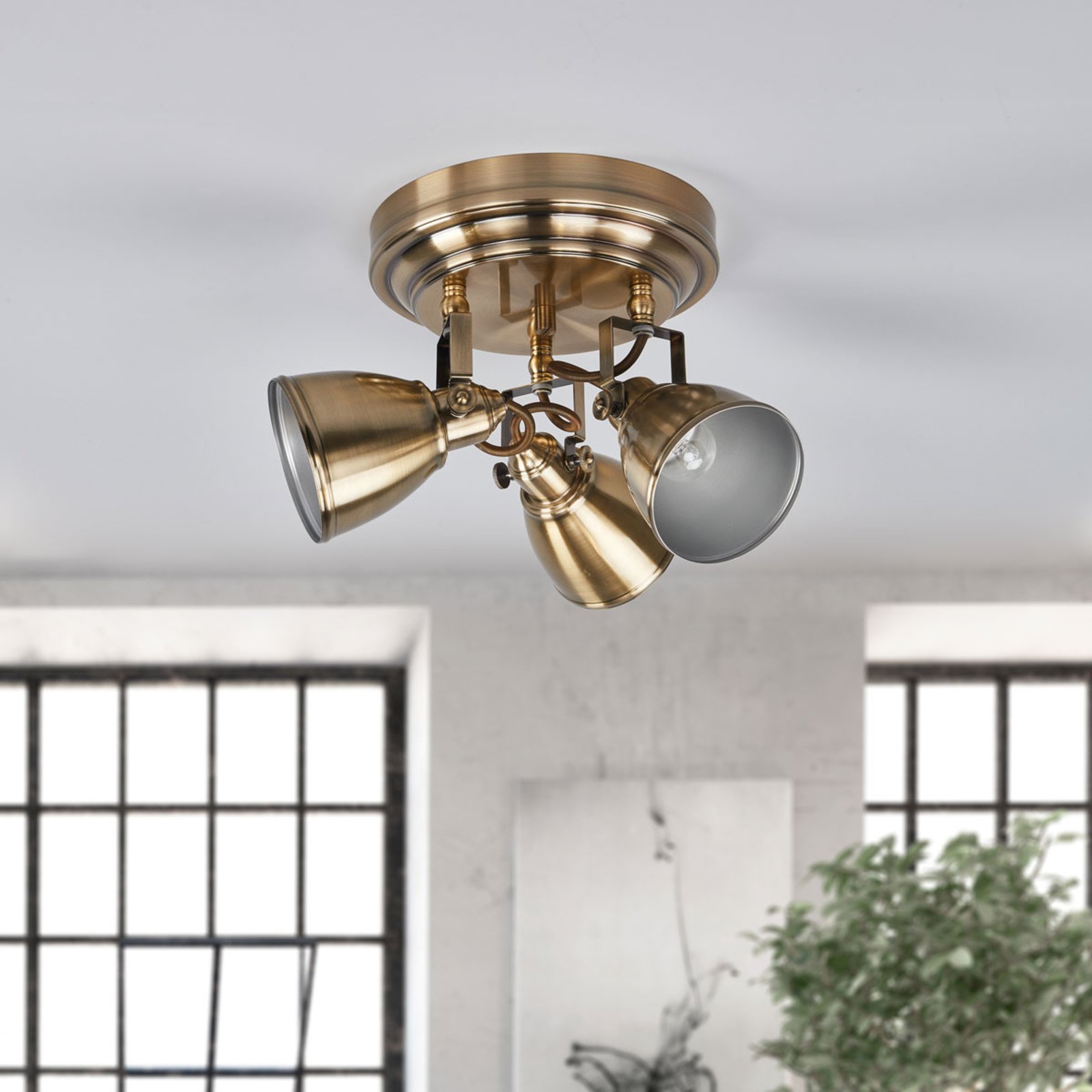 Fjällbacka 3 Loftlampe Antique Brass - Markslöjd