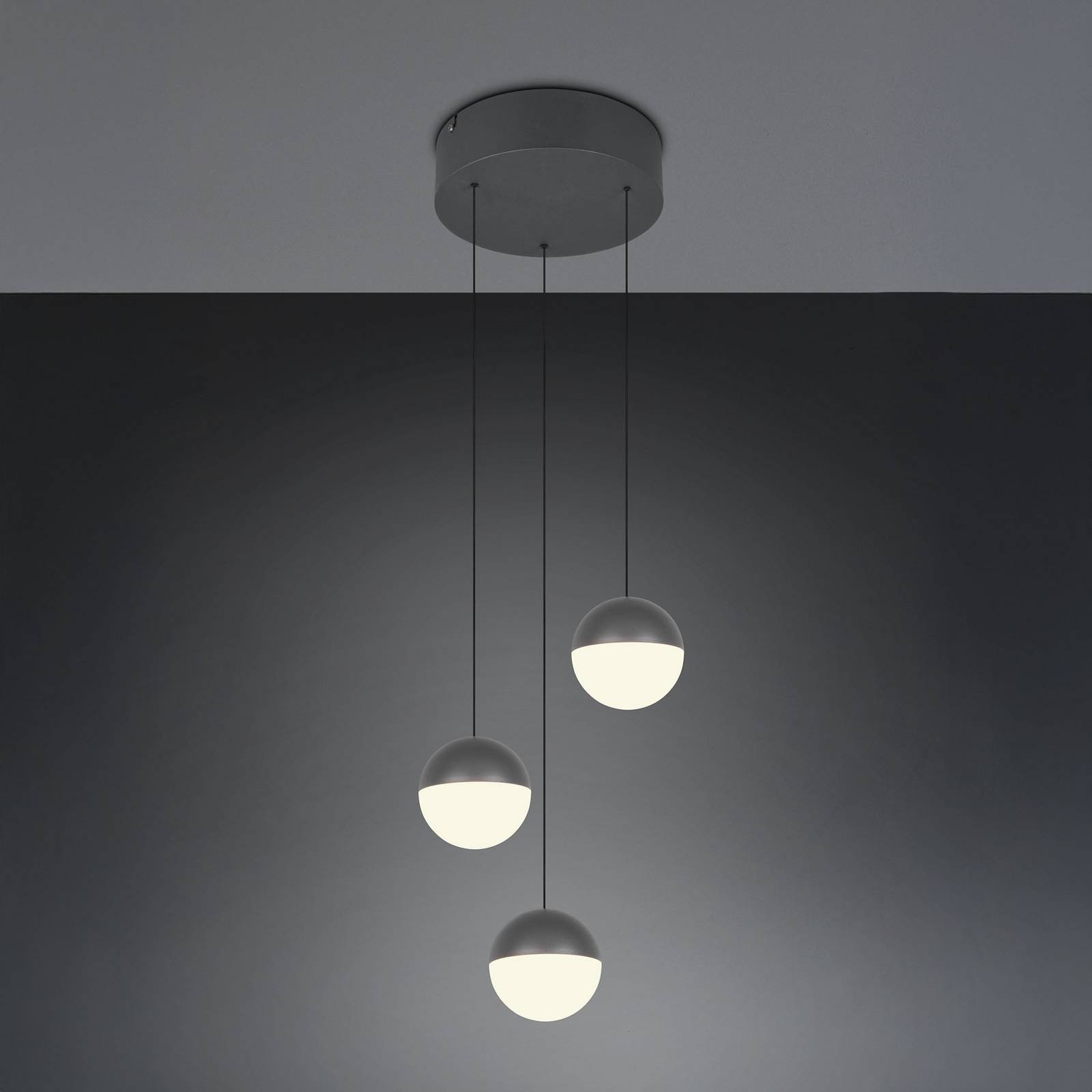 Reality Leuchten Senta LED pendant light, anthracite, Ø 25 cm, 3,000 K, 3-bulb.