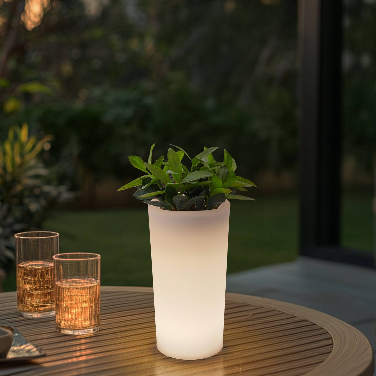 Akumulatorowy wazon na kwiaty LED Florista, RGB, IP54, Ø 12 cm, biały