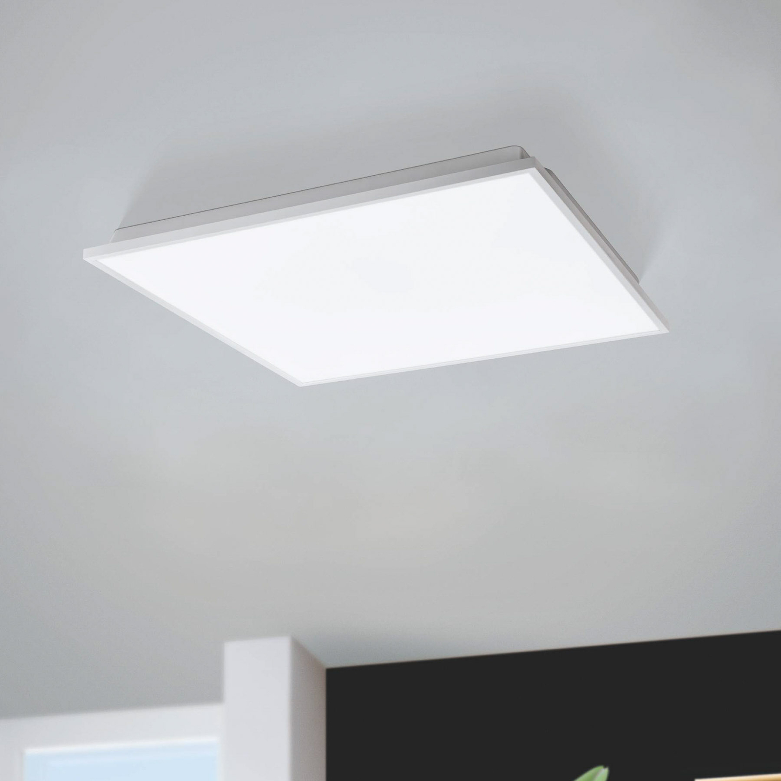 EGLO connect Herrora-Z ceiling lamp white, 45x45cm