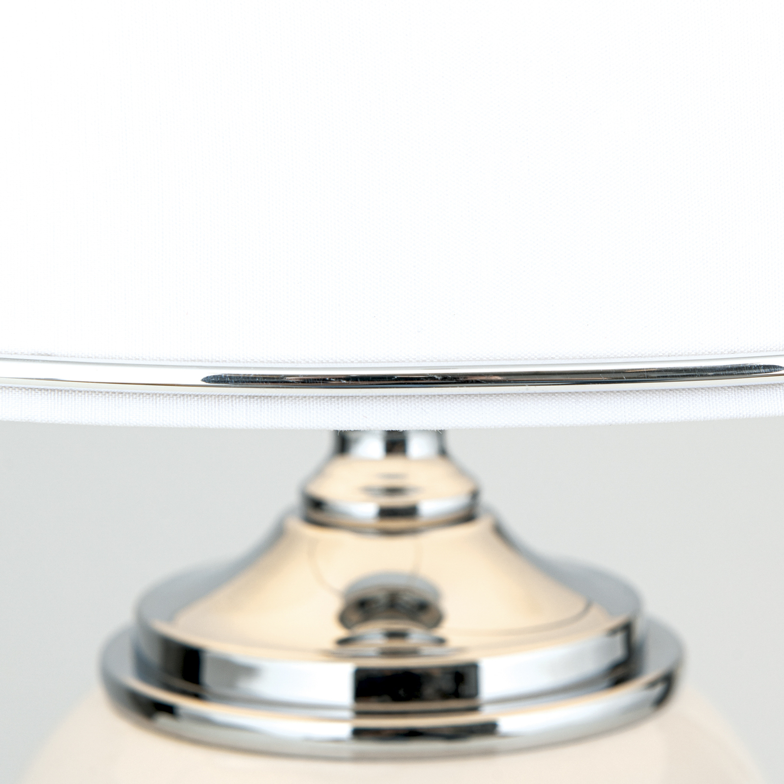 Ovum table lamp, white/chrome, height 48 cm, ceramic/chintz