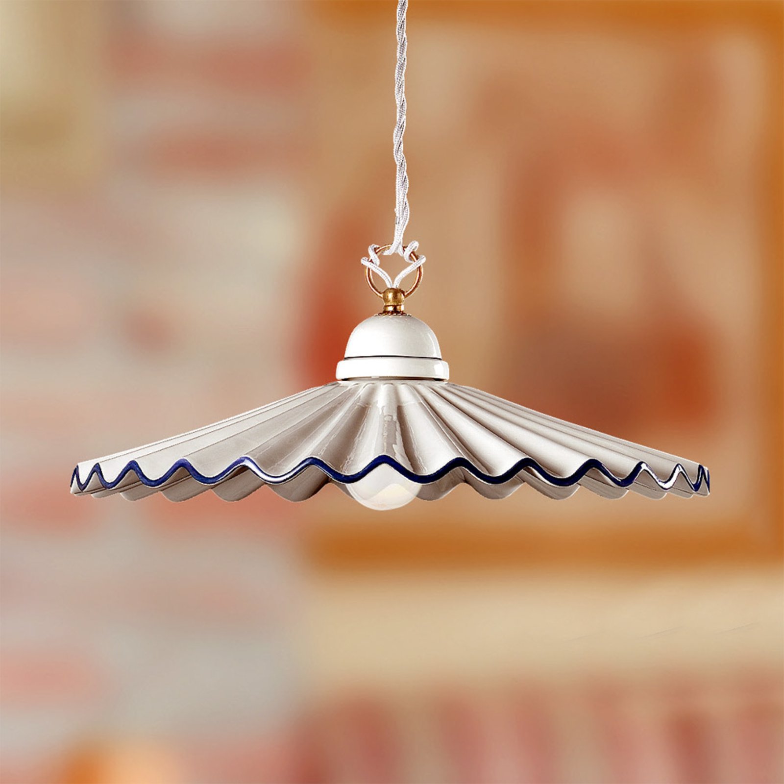 Rise and fall pendant light PIEGHE