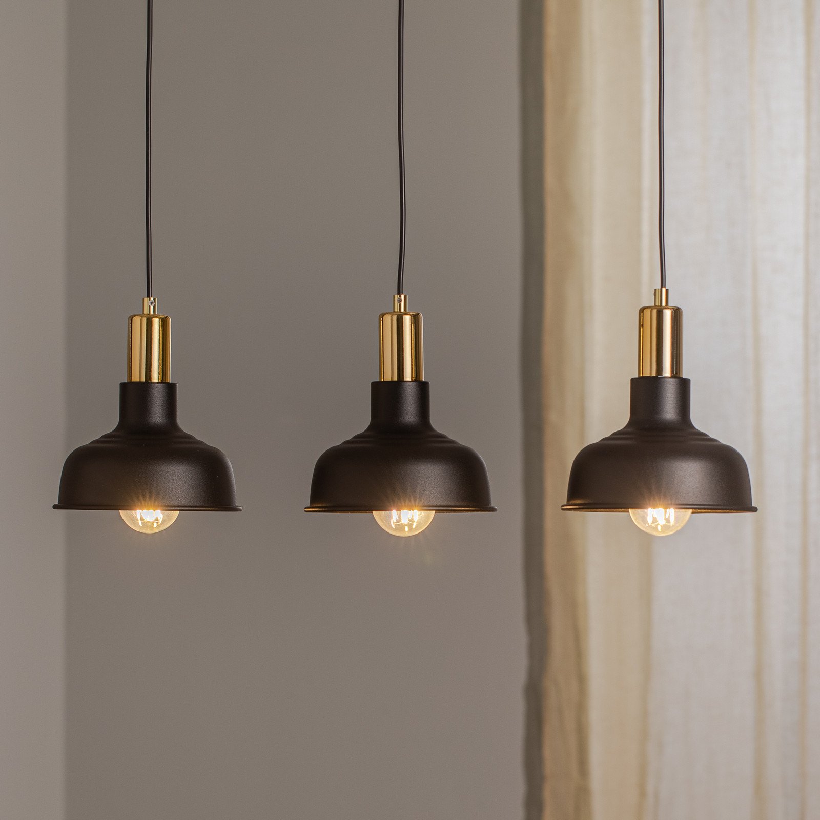 EMIBIG LIGHTING Lampă suspendată Gubo 3 becuri negru - Camera de zi / sufragerie - Design industrial - negru auriu - Metal