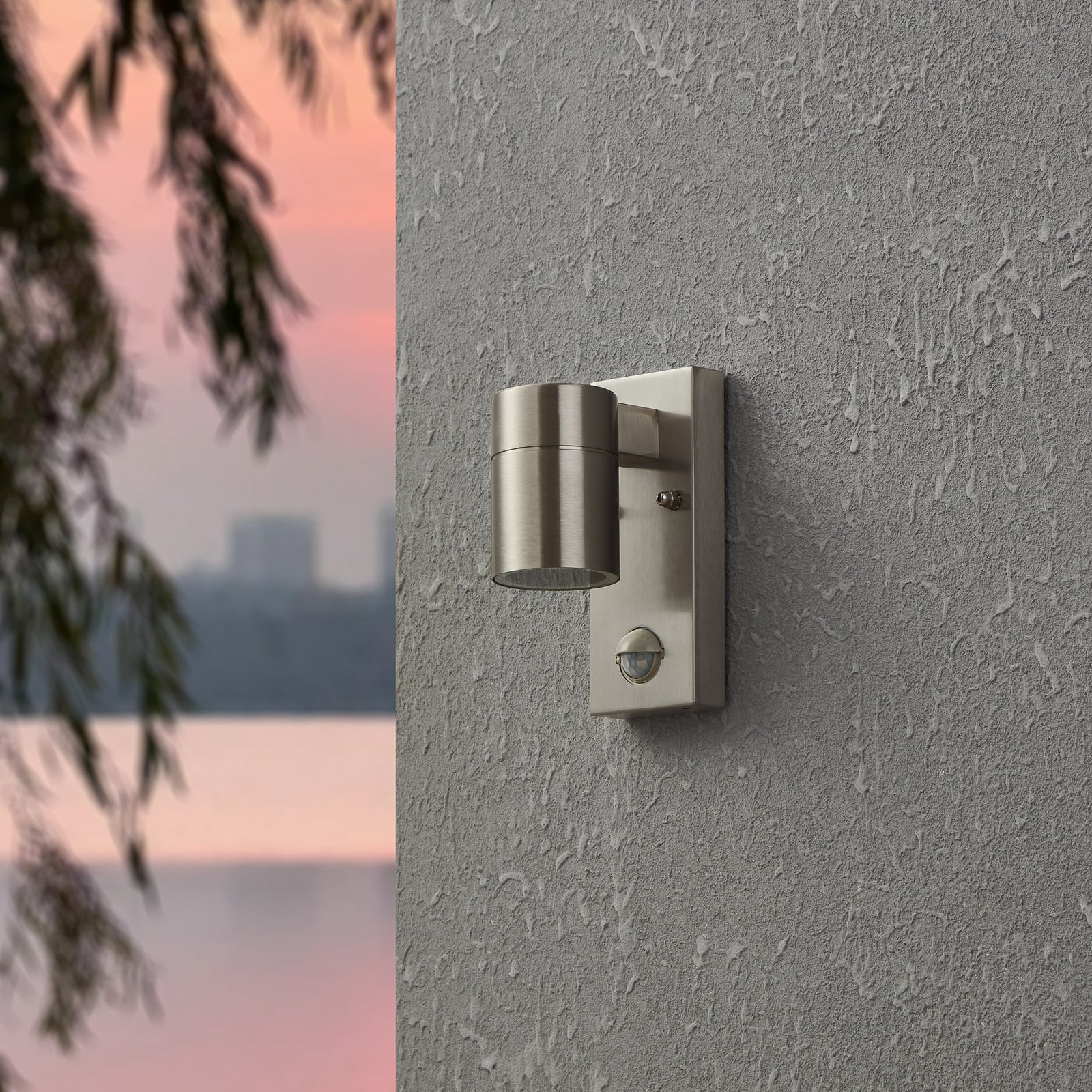 Zidna LED svjetiljka Riga 5, boja nehrđajućeg čelika, 16 cm, senzor od