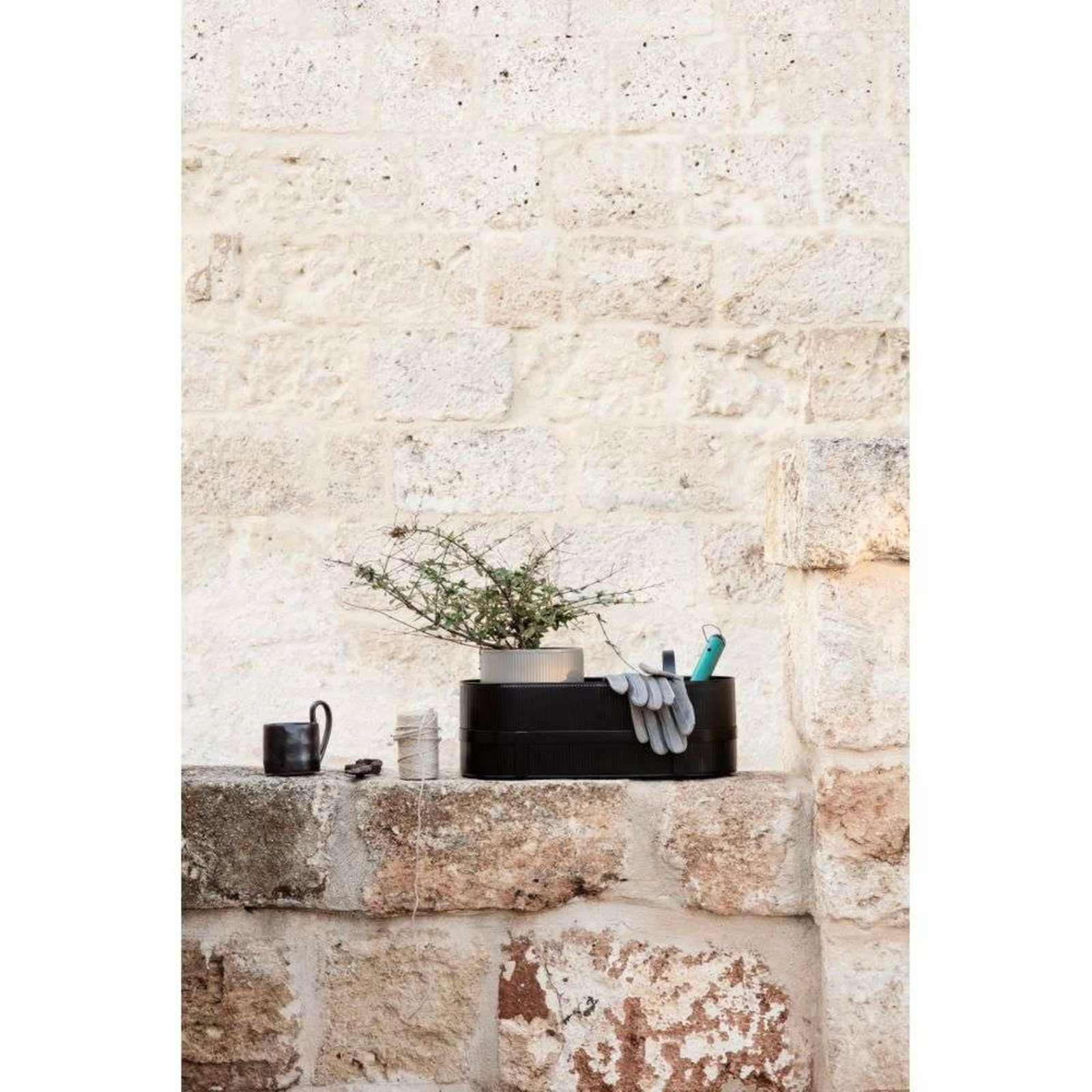 Bau Balcony Box Black - ferm LIVING