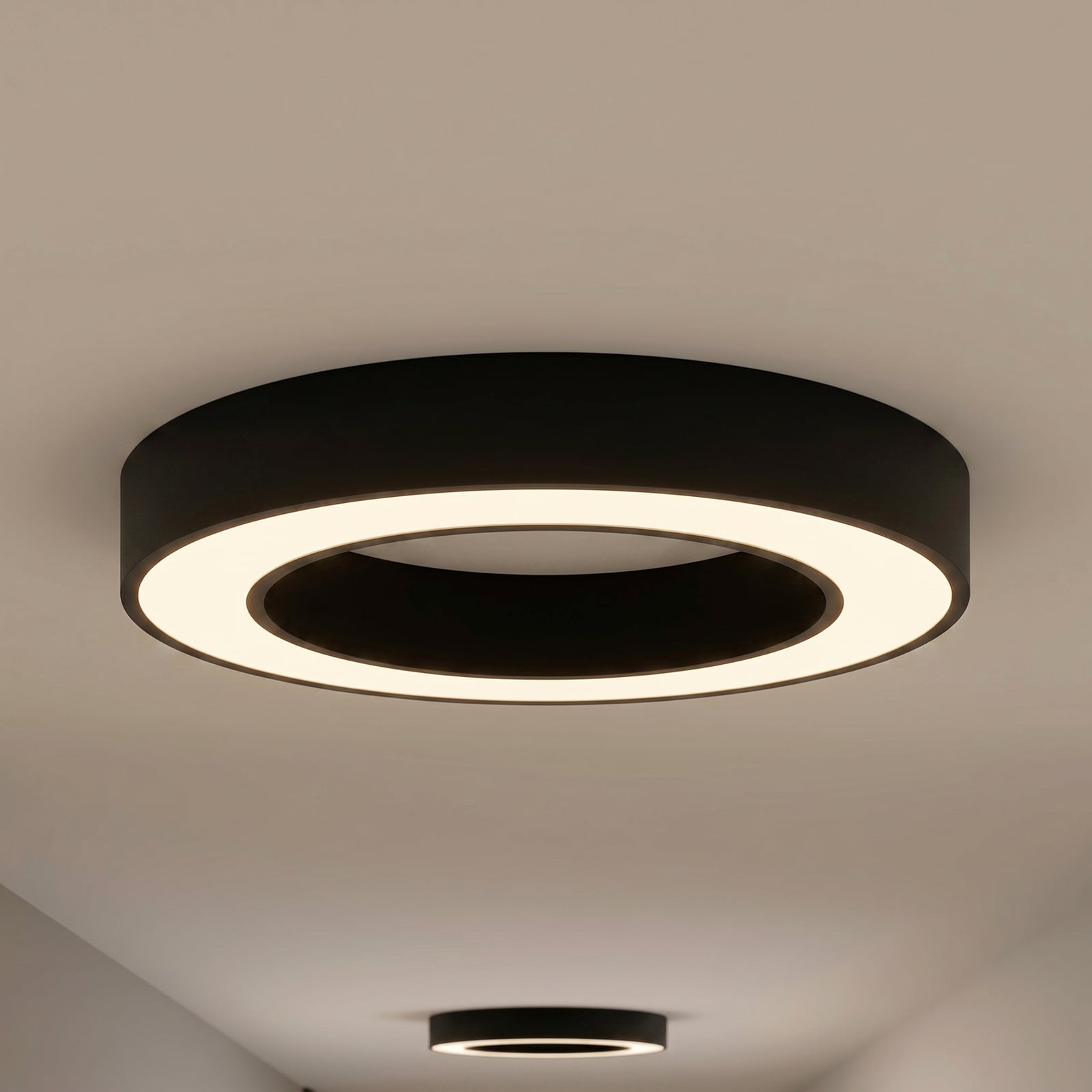 Plafoniera LED Arcchio Sharelyn, Ø 60 cm, nera, dimmerabile