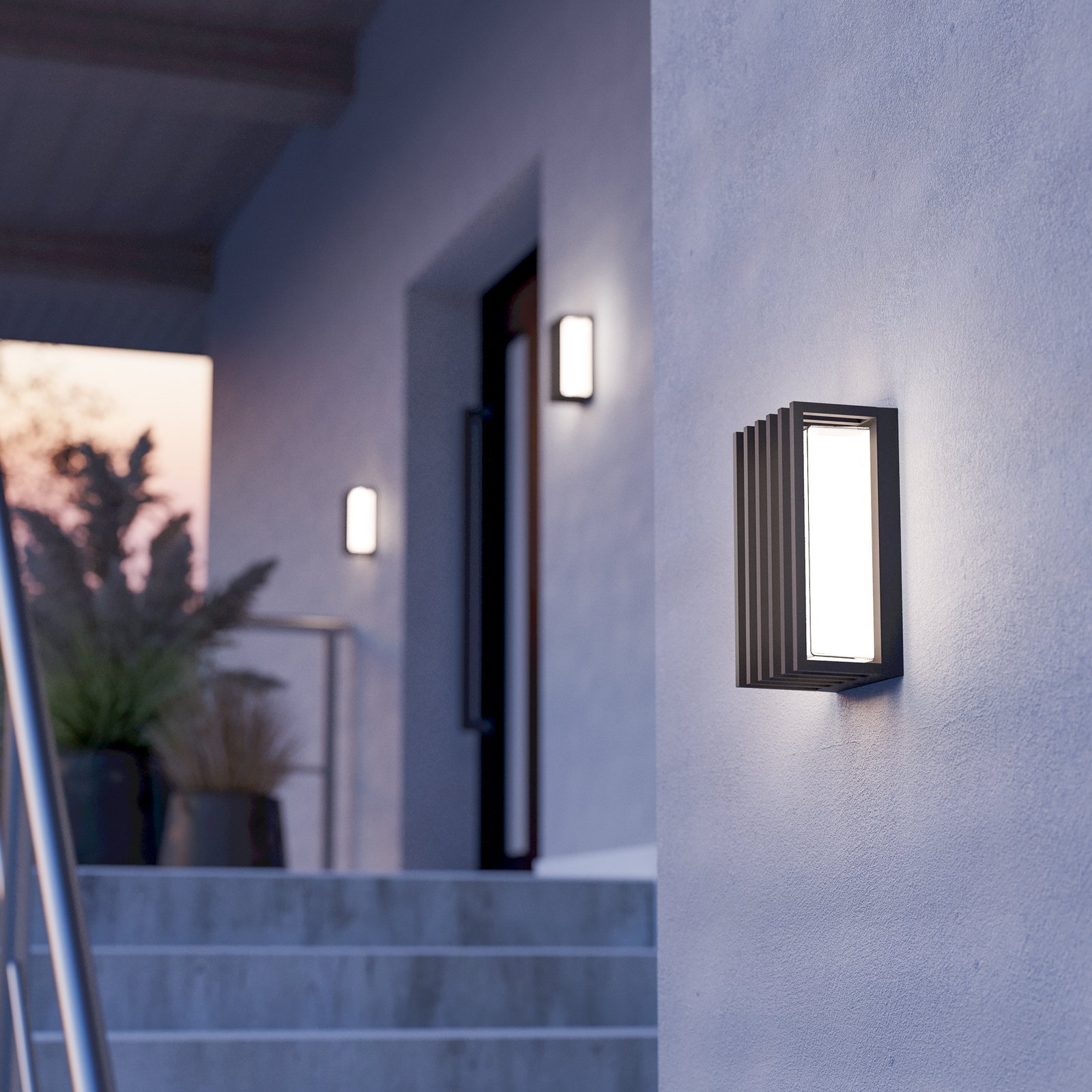 Genovese LED vanjska zidna svjetiljka, crna, visina 24 cm, senzor
