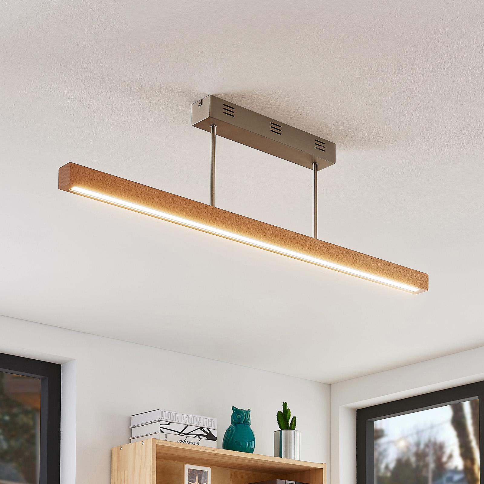 Plafoniera in legno Tamlin LED, color faggio, dimmerabile.