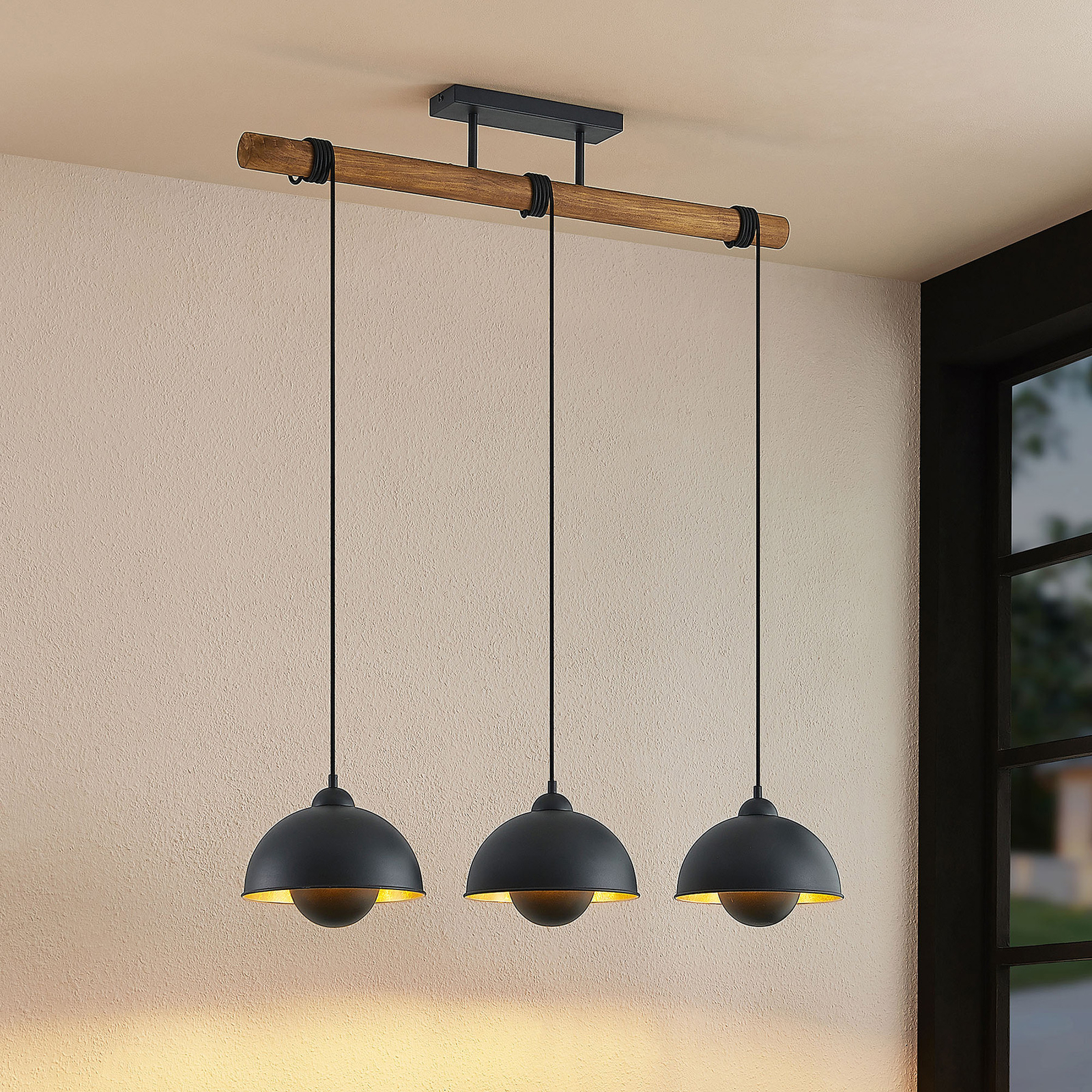 Lindby Bamila hanging light, metal and wood 3-bulb