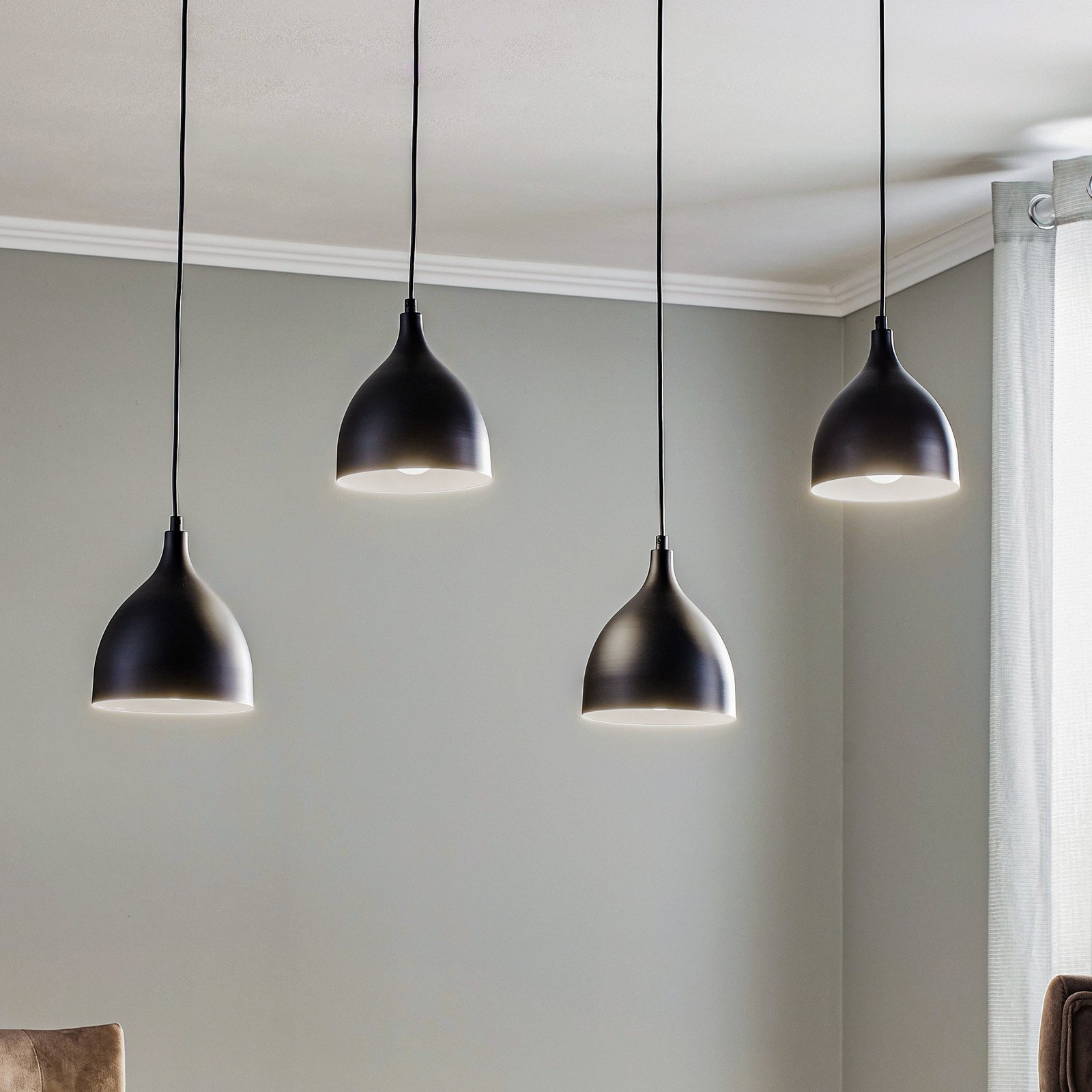 Luminex Lampă suspendată Nanu lungă cu 4 becuri negru - Camera de zi / sufragerie - negru alb - Metal