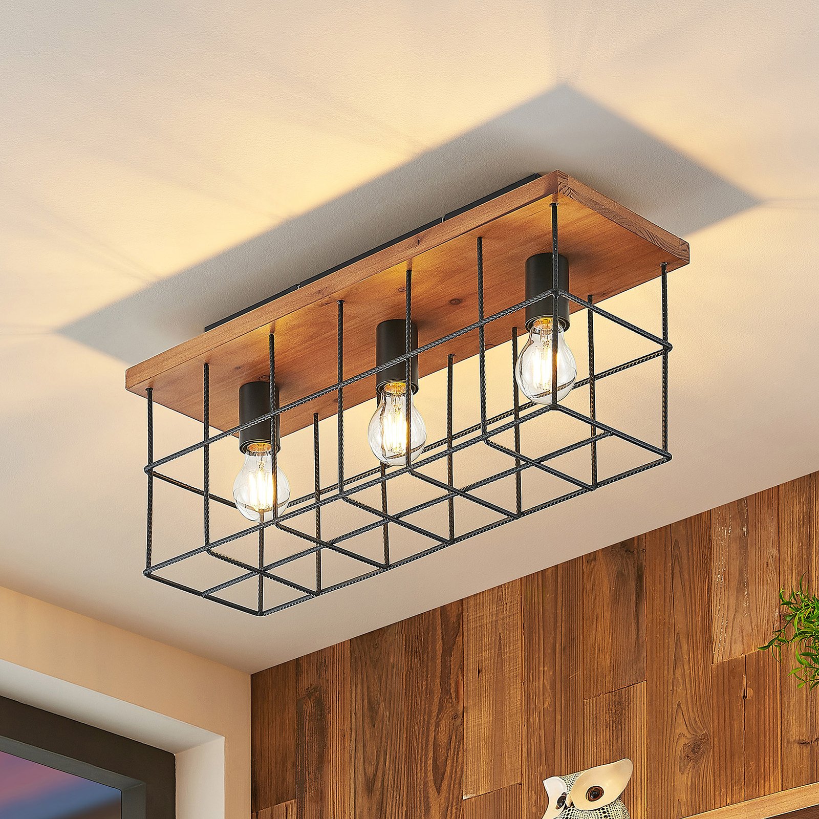 Lindby Mireille kooi-plafondlamp met hout, 3-lamps