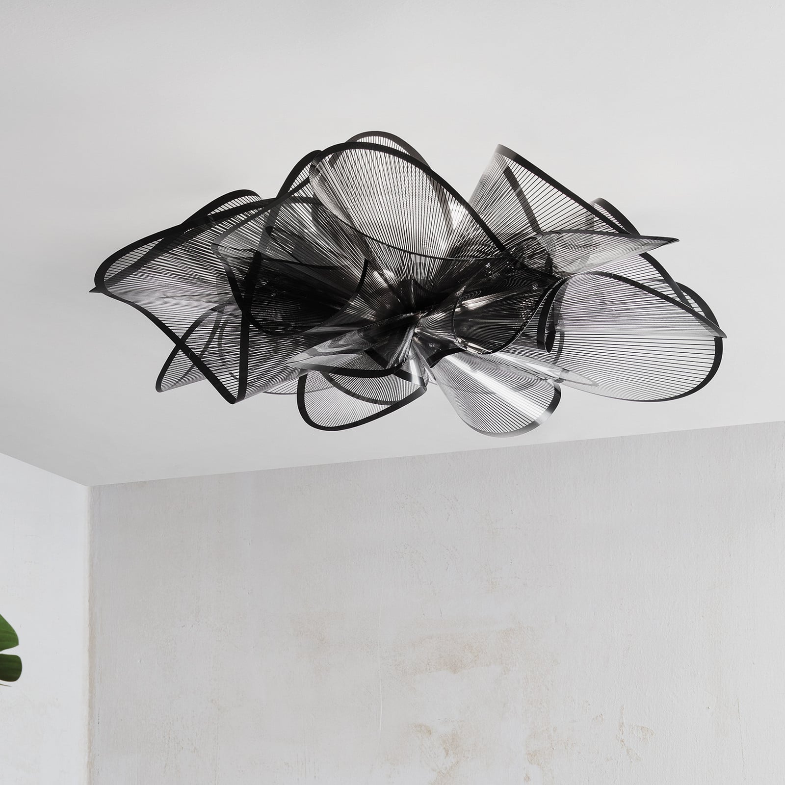 Slamp Étoile Ceiling Candeeiro de teto LED, preto