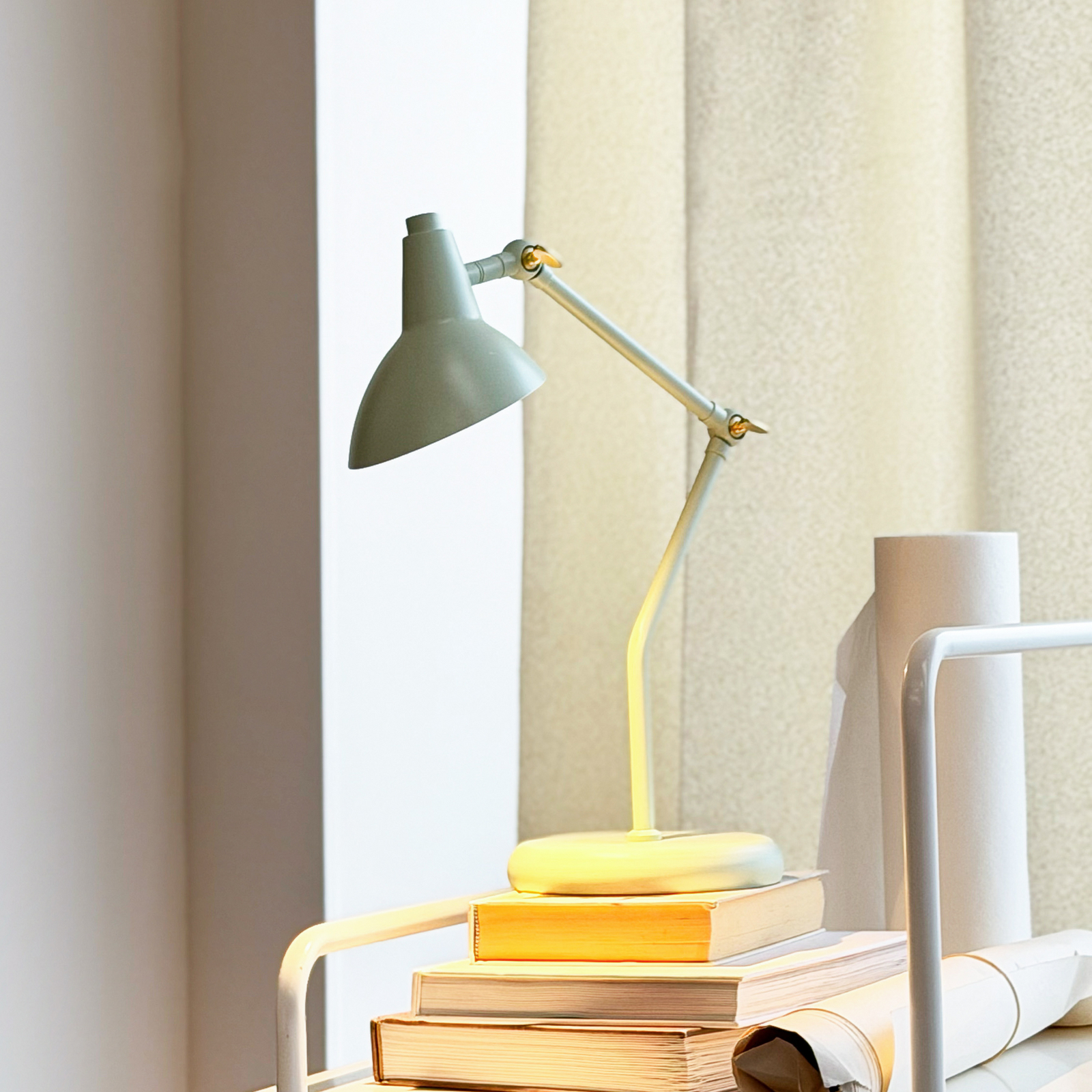 Dyberg Larsen Tischleuchte Vela, mint, Höhe 45 cm