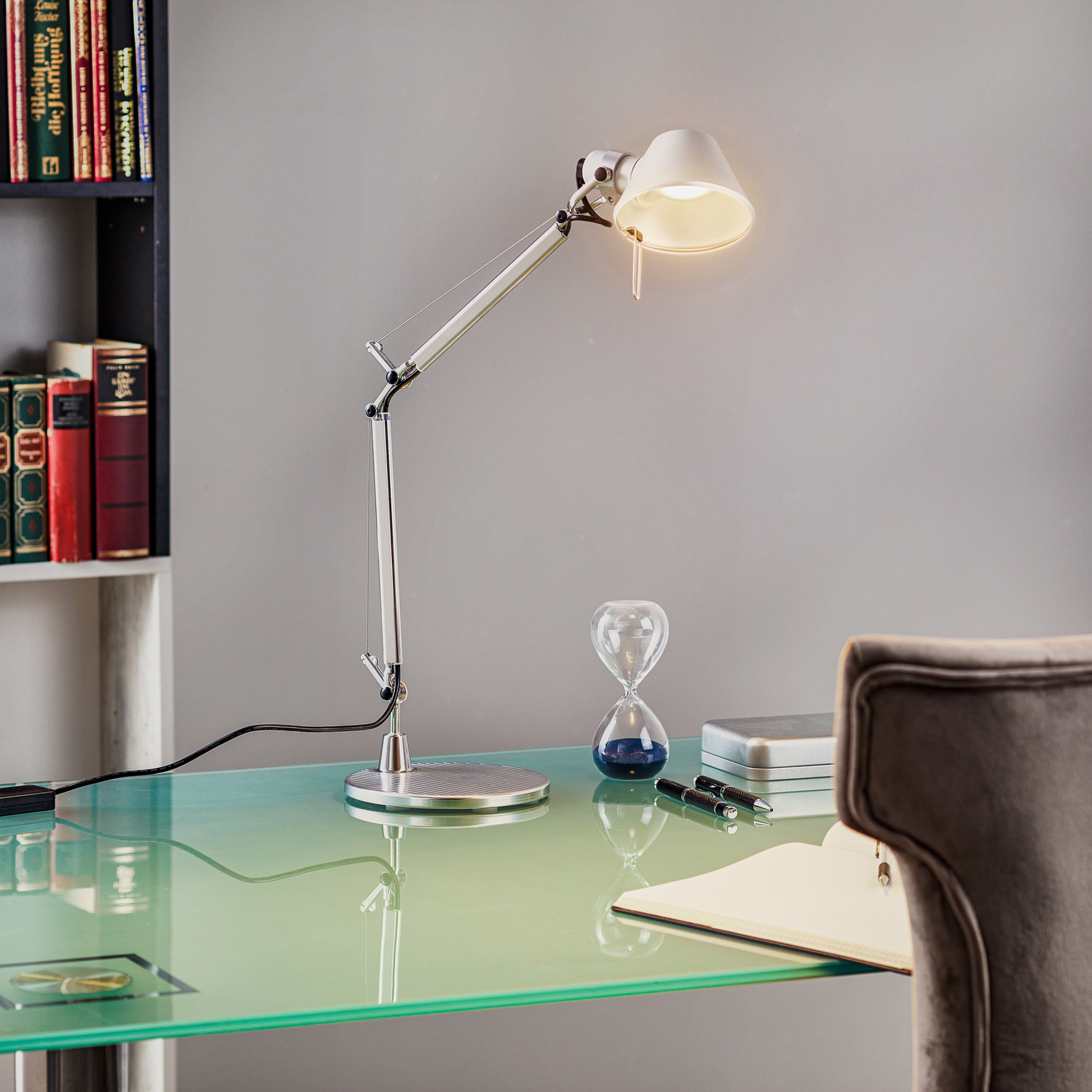 LED lampa na písací stôl Artemide Tolomeo Micro