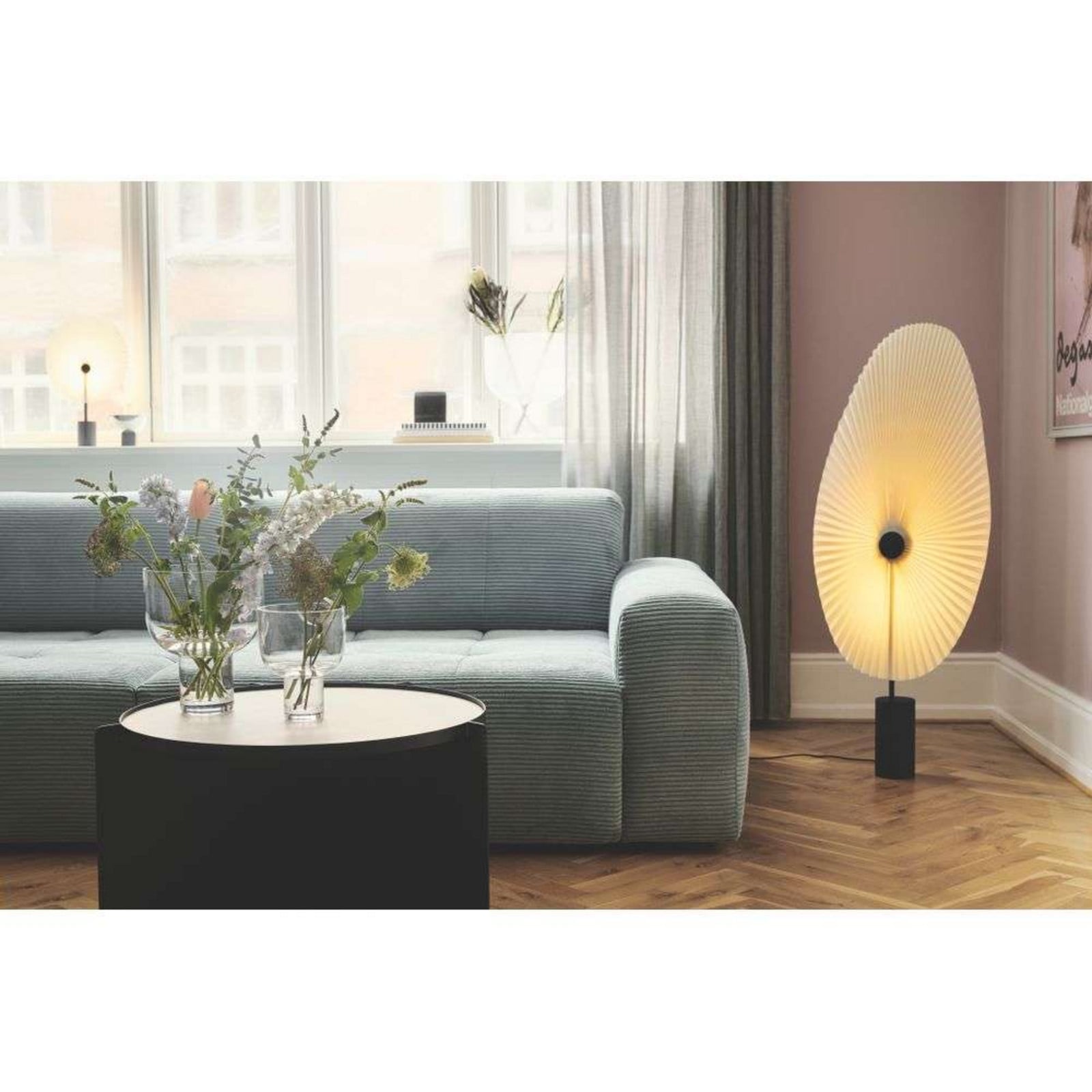 Liris Stehleuchte Black GEJST - Wohnzimmer - Design - Metall - Einflammig