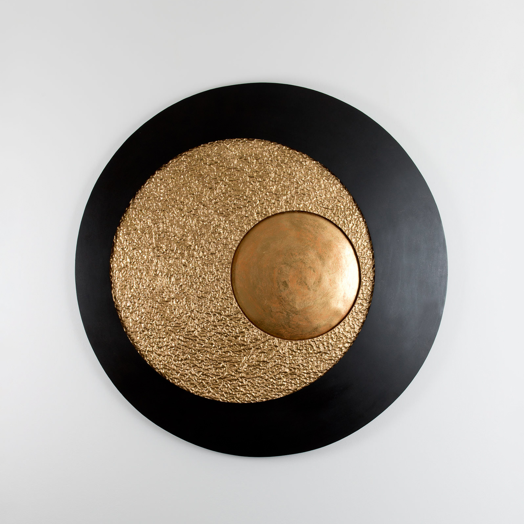 LED wall light Urano, brown-black/gold, Ø 120 cm, iron