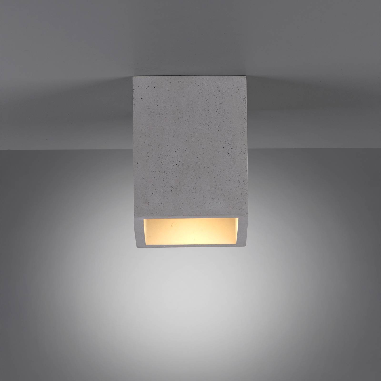 E-shop Paul Neuhaus Eton stropné svetlo z betónu, hranaté