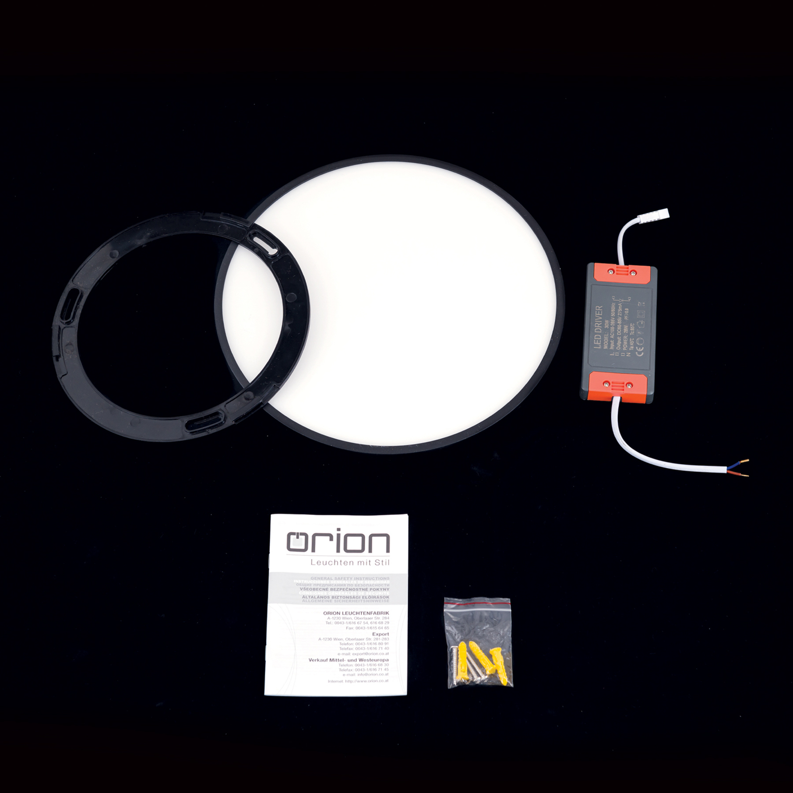 Stropní svítidlo Bully LED v černé barvě, 3 000 K, Ø28cm