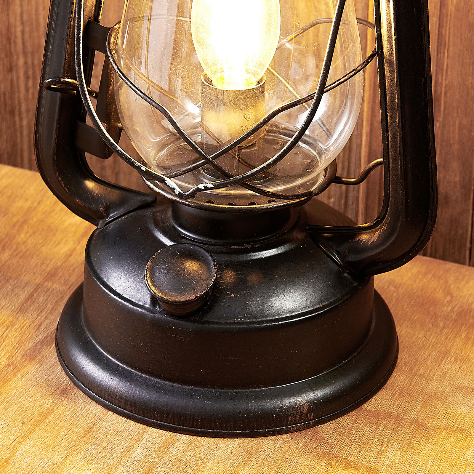 Lindby Raisa lámpara de mesa, farol, color óxido