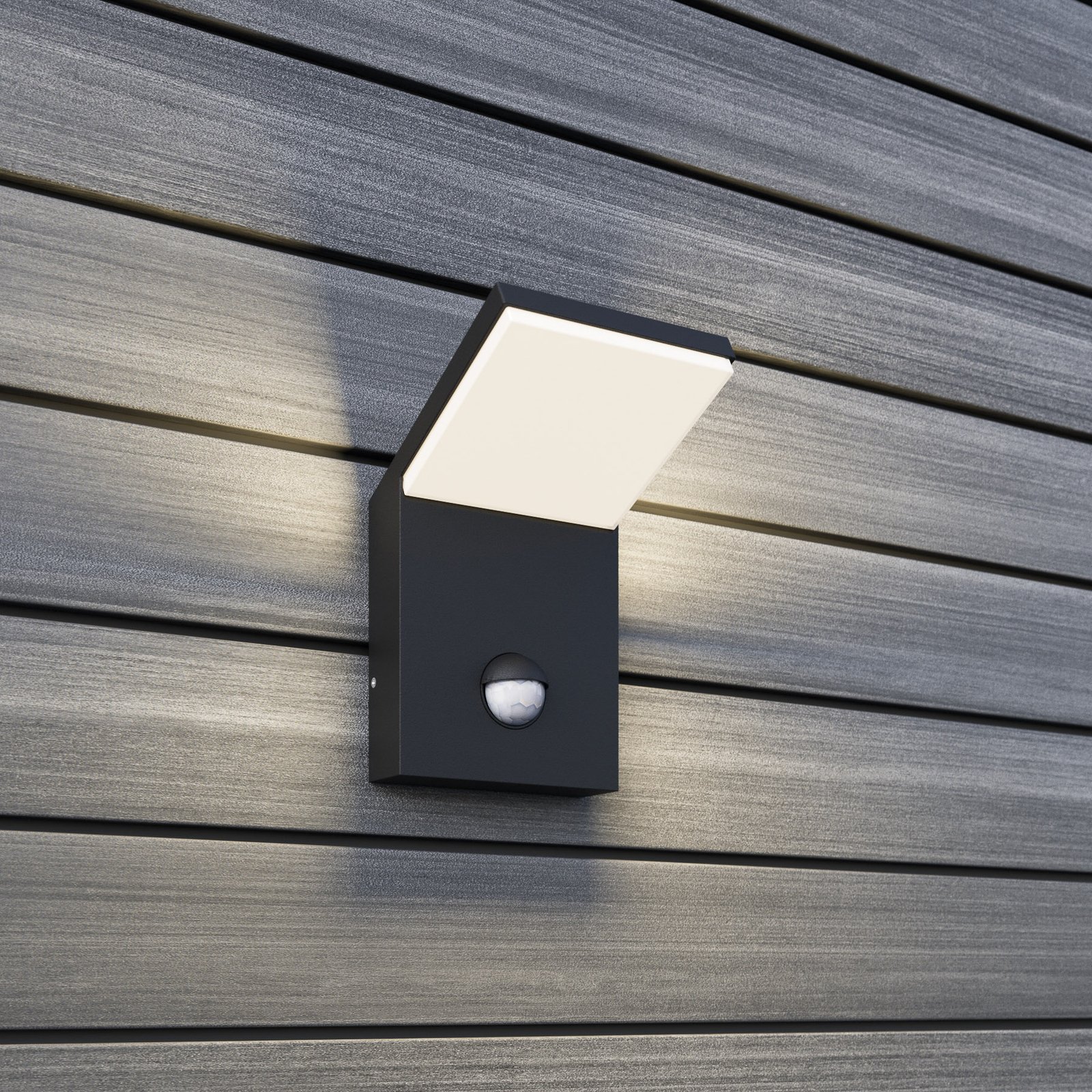 Nevio Outdoor Wall Lamp w/Sensor Graphite - Lucande