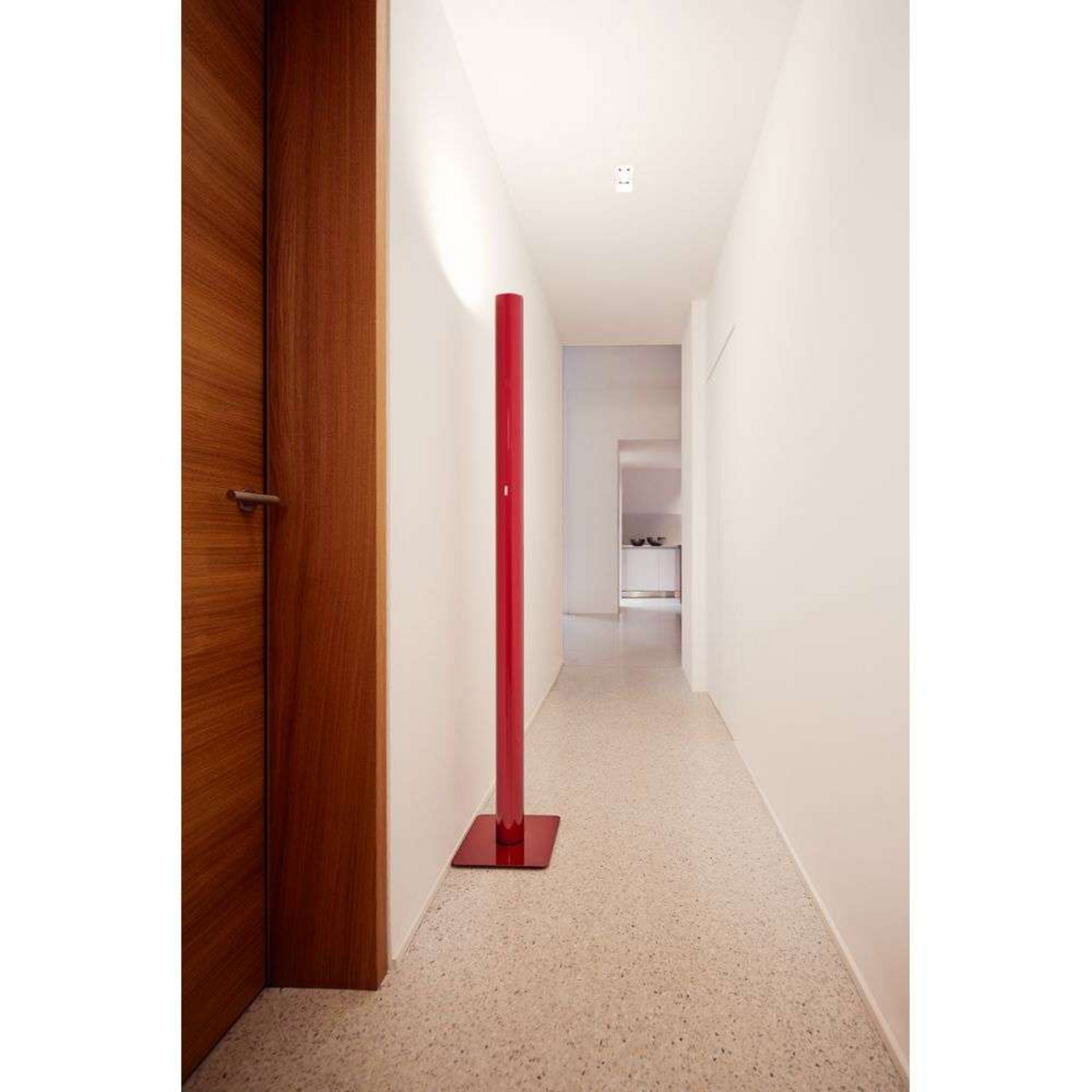 Ilio Lampadar 5000K Red - Artemide