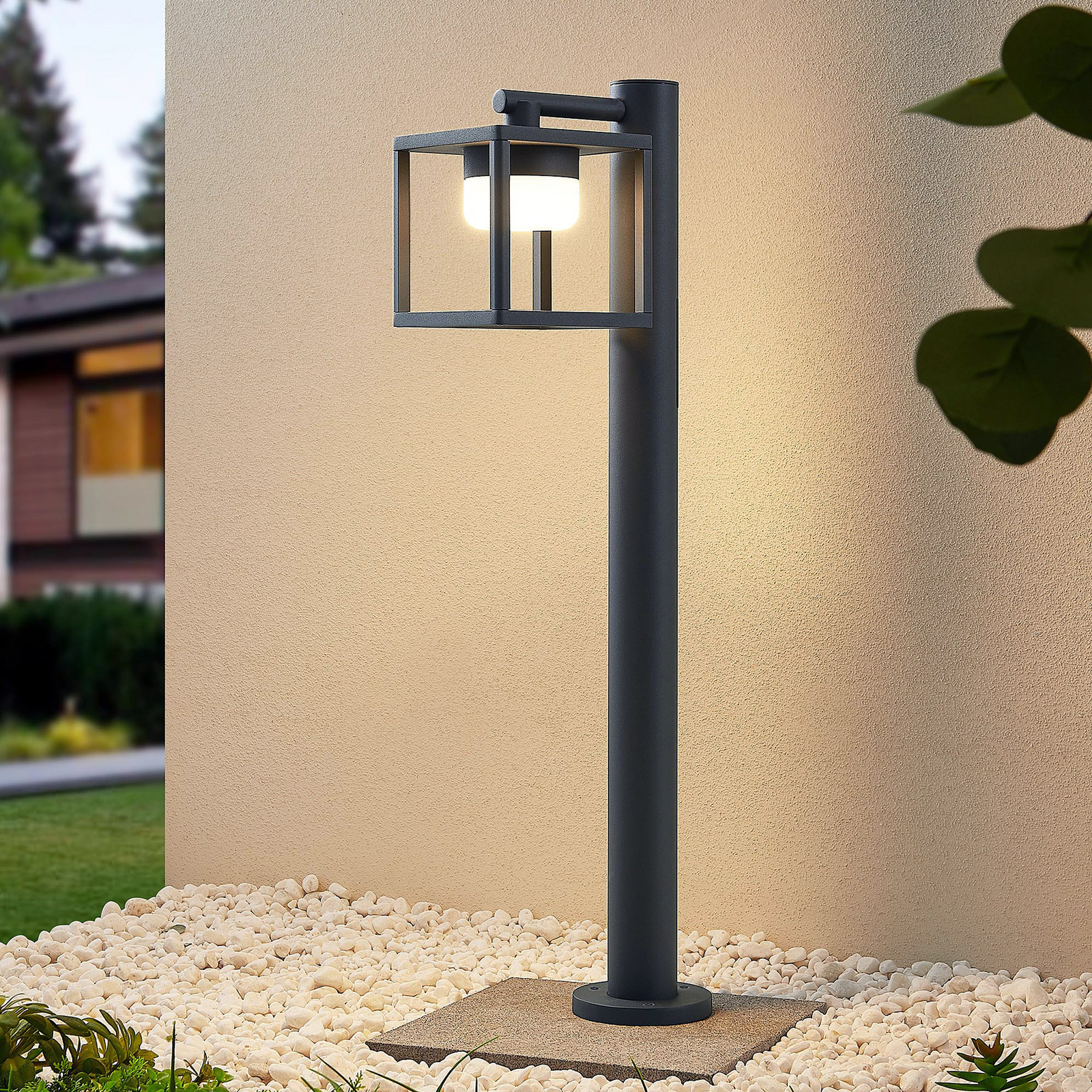 Lucande Timio ösvény lámpa, 80 cm