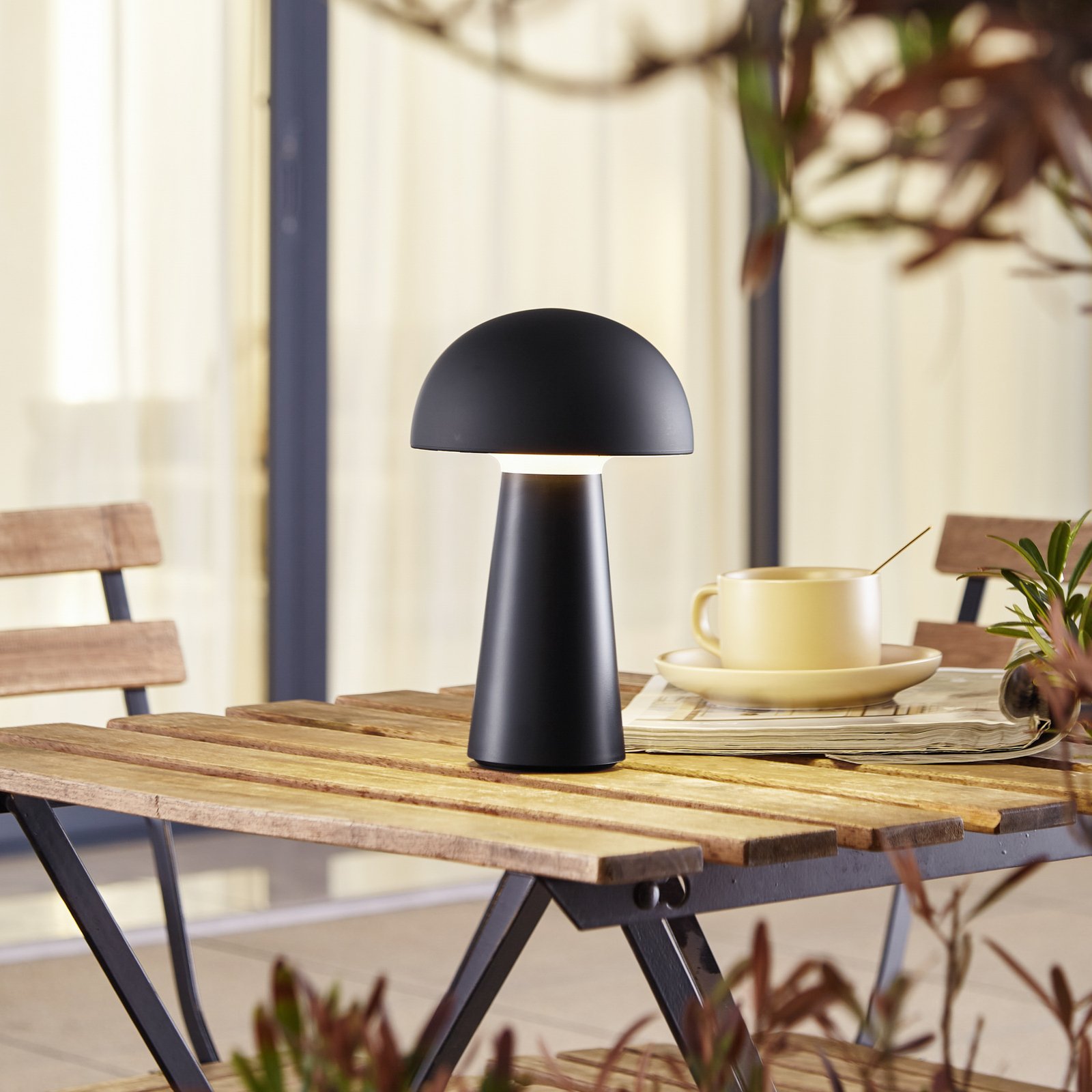 Zyre LED Portable Stolová Lampa IP44 Black - Lindby