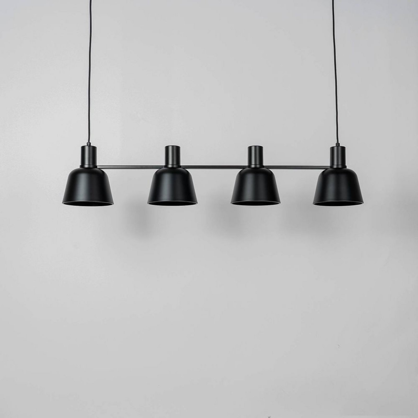 Servan 4 Lustră Pendul Black - Lucande