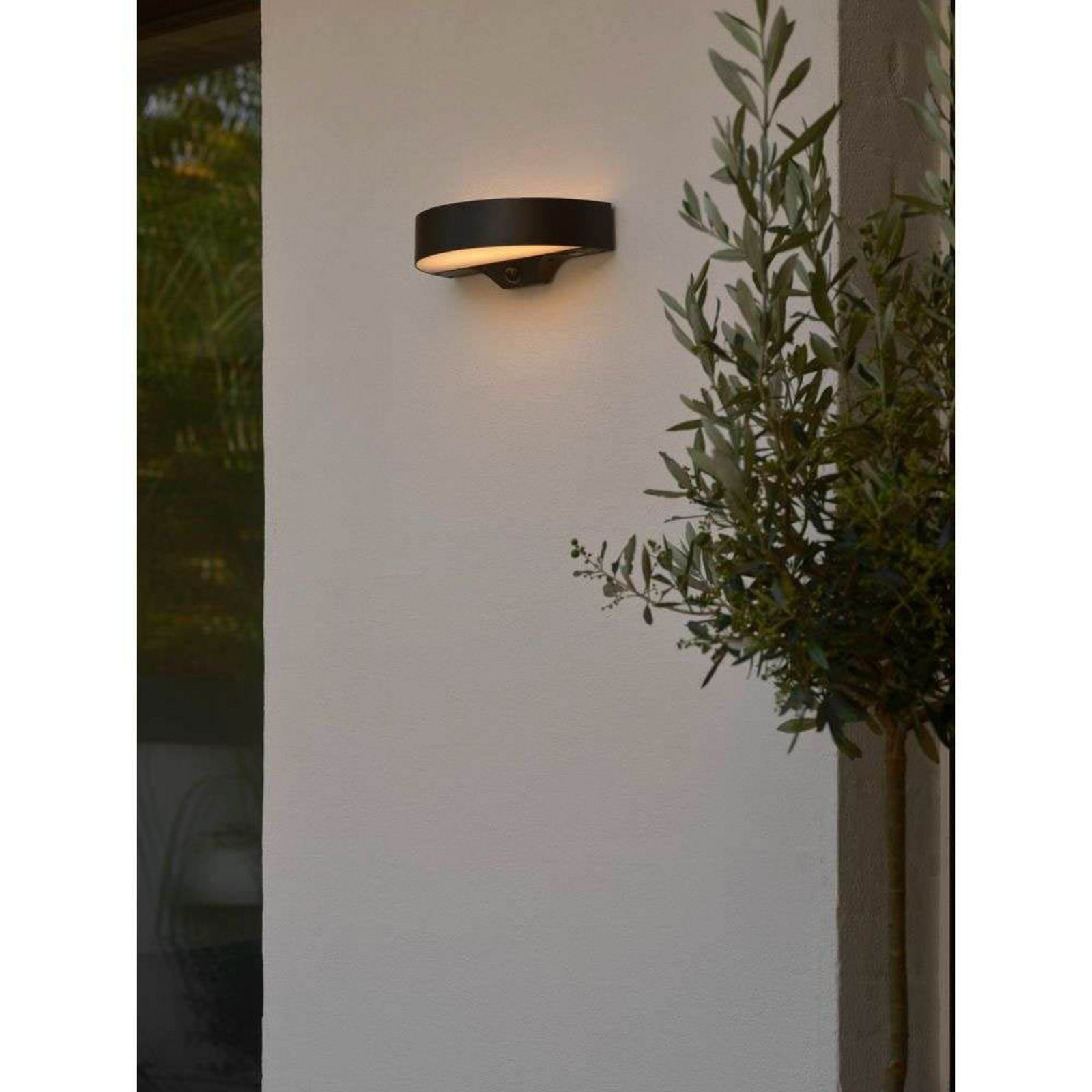 Monay Round Solar Utomhus Vägglampa IP44 Svart - Nordlux