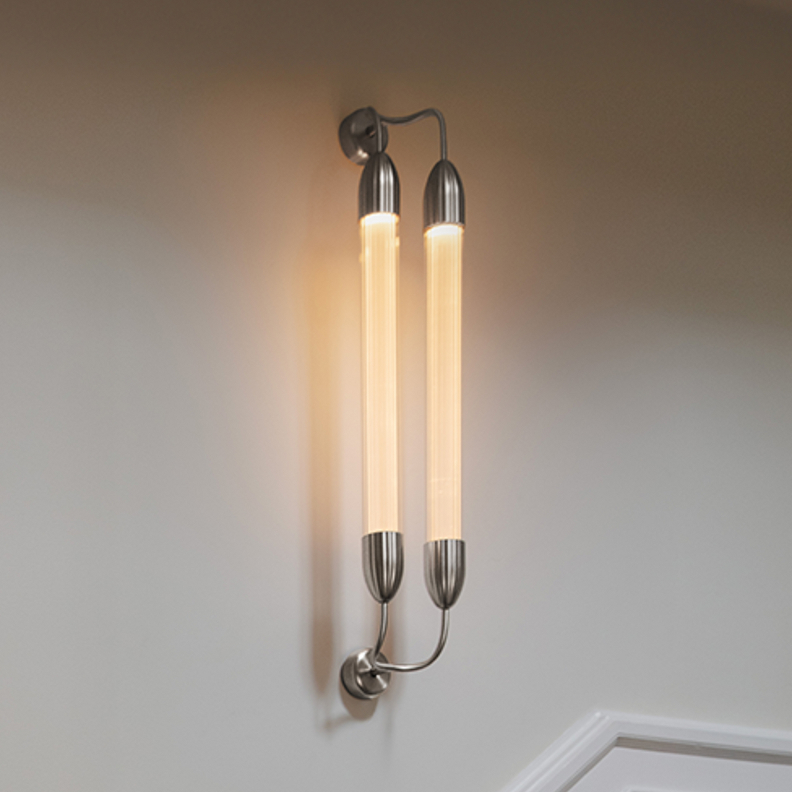Lemon Squeeze Candeeiro de Parede Double Long Plated Steel - UMAGE