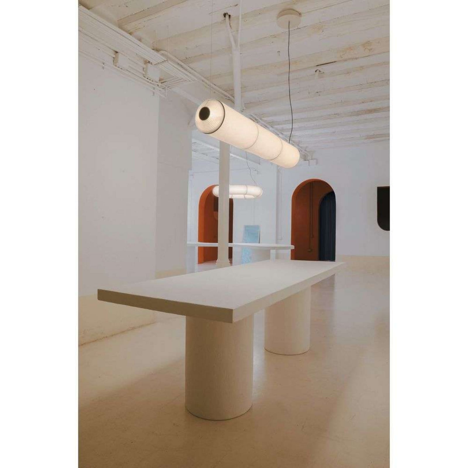 Tekiò Horizontal P3 LED-hængelampe, længde 173 cm, Santa &amp; Cole Santa & Cole - Spisestue - Metal