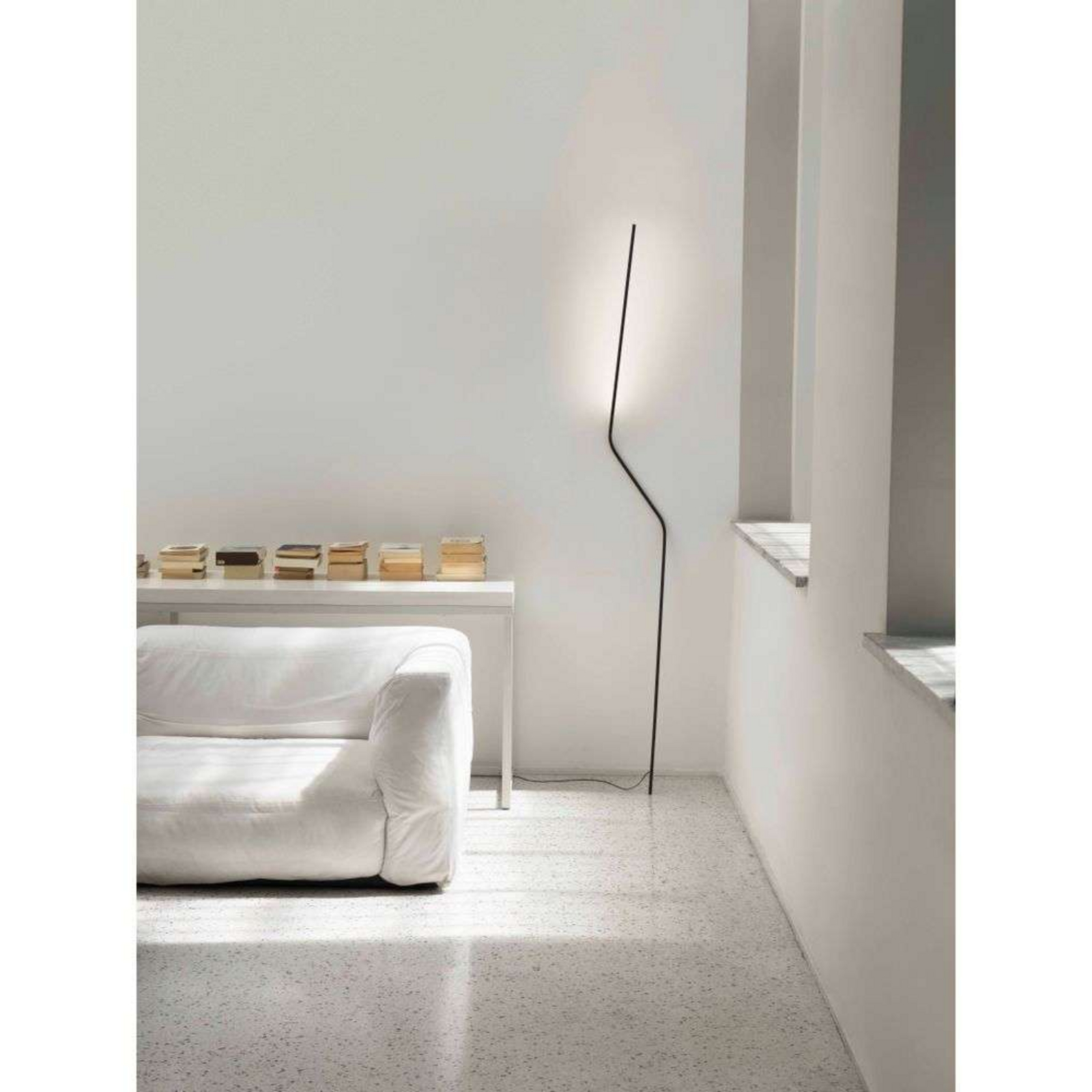 Neo Stojaca Lampa Gold - Nemo Lighting