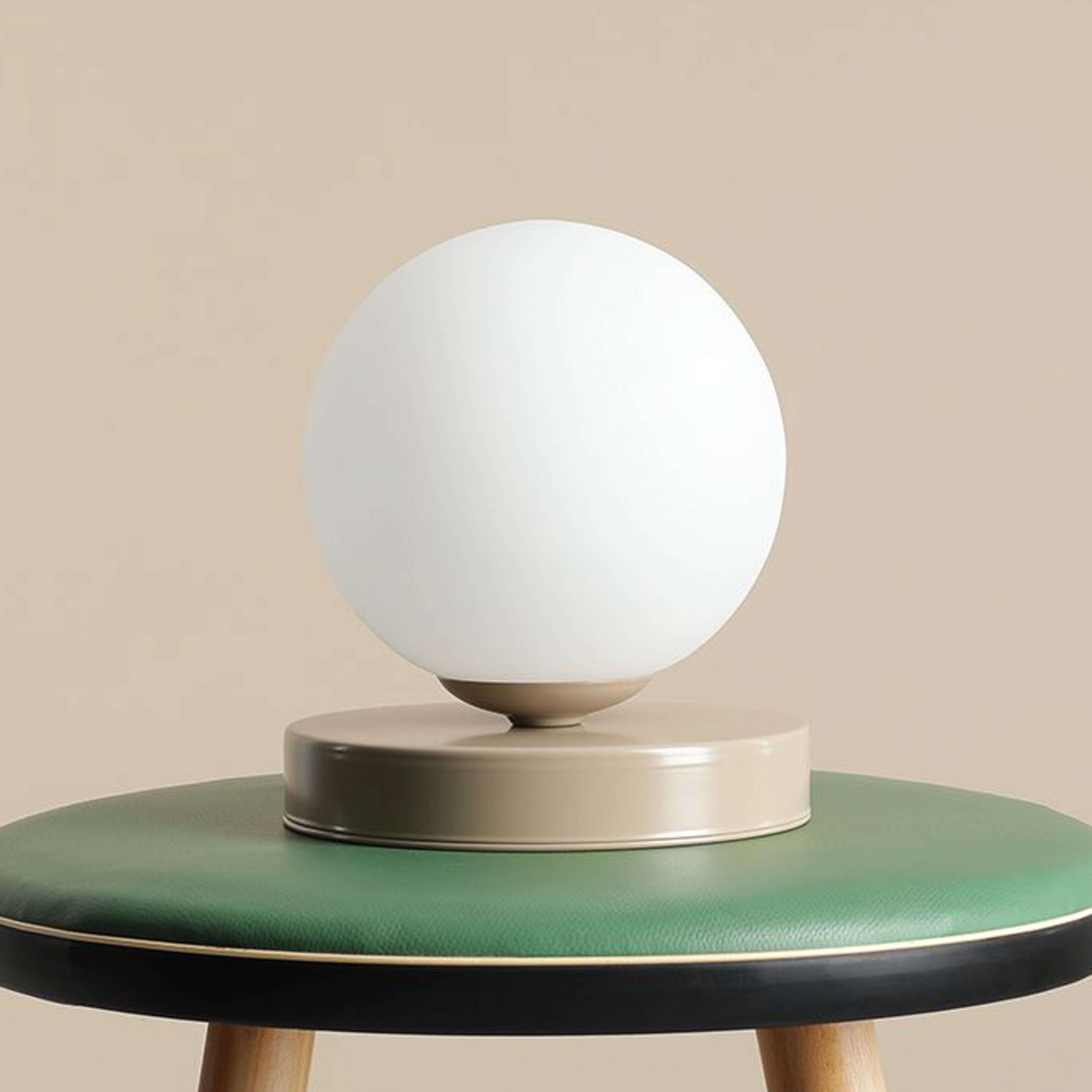 Bordslampa Joel, höjd 17 cm, beige/vit