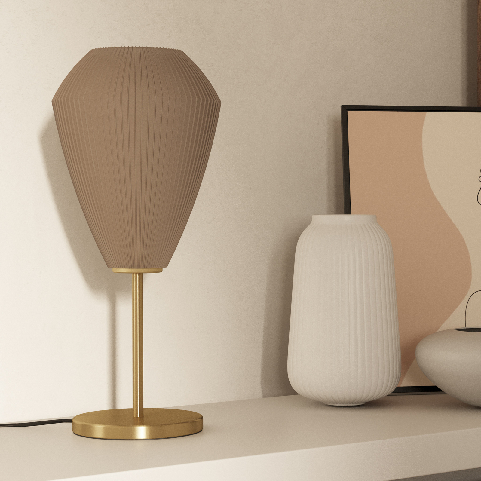 Lampă de masă Caprarola, înălțime 46 cm, culoare nisip/alamă, sticlă Lampă de masă Caprarola, înălțime 46 cm, culoare nisip/alamă, sticlă
