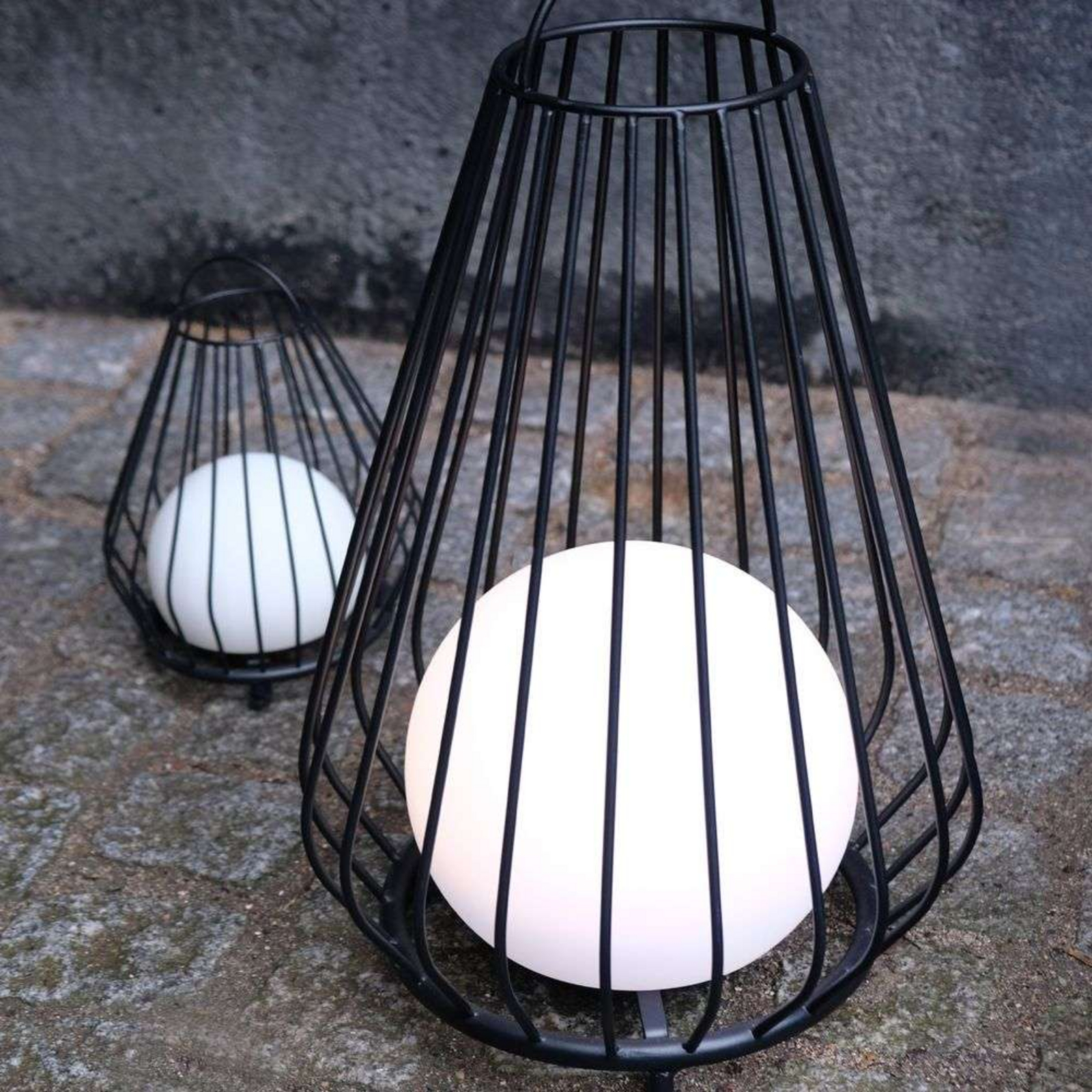 Evesham Outdoor Lantern Large Black - DybergLarsen