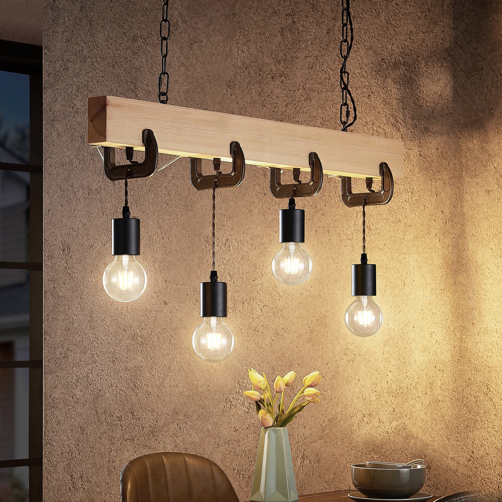 Lindby Asya hanglamp, 4-lamps, hout, zwart