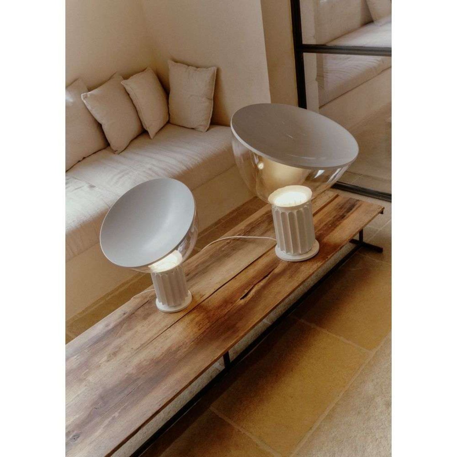 Taccia LED (Glas) Candeeiro de Mesa White - Flos
