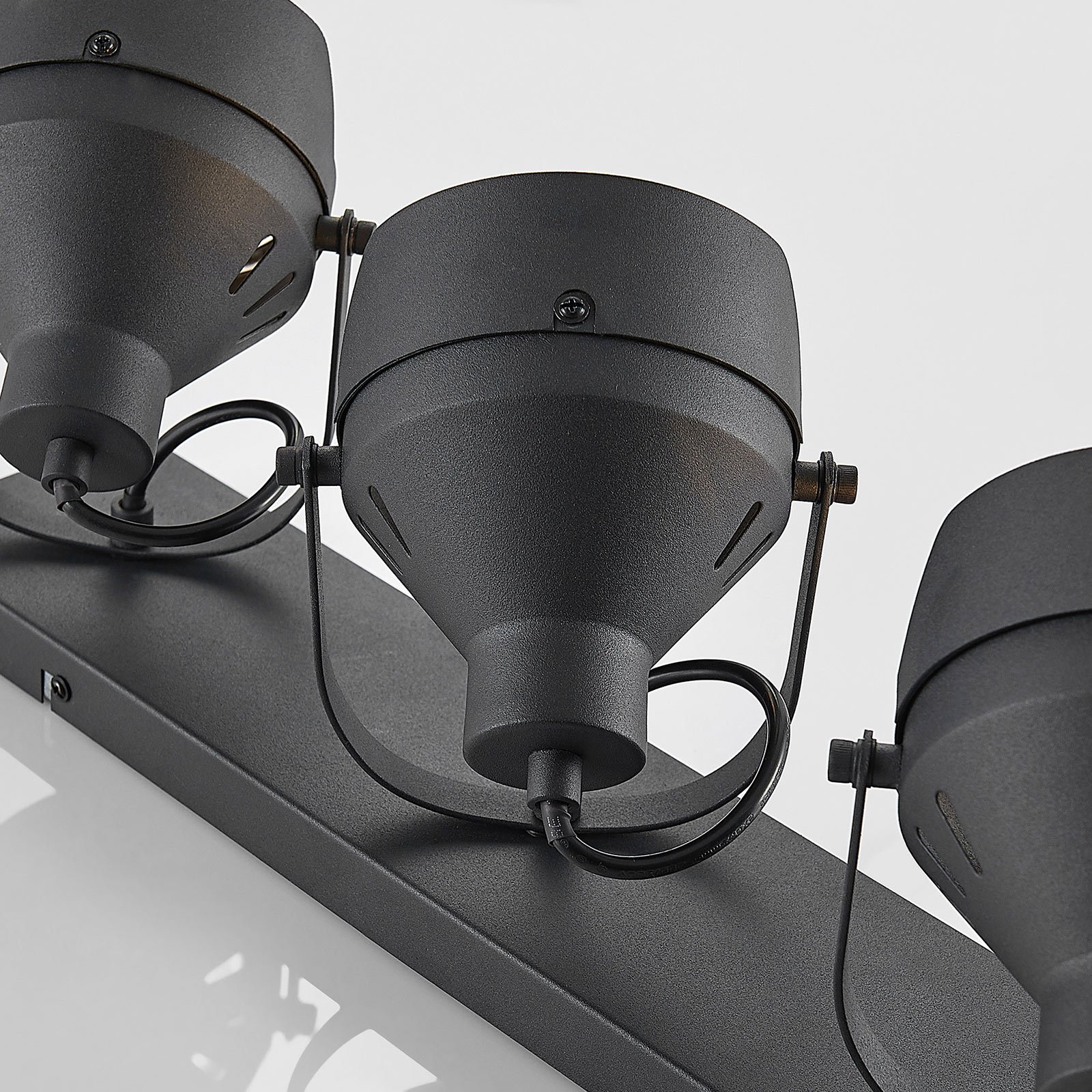 Henega 3 Stropné Lampa Black - Lindby