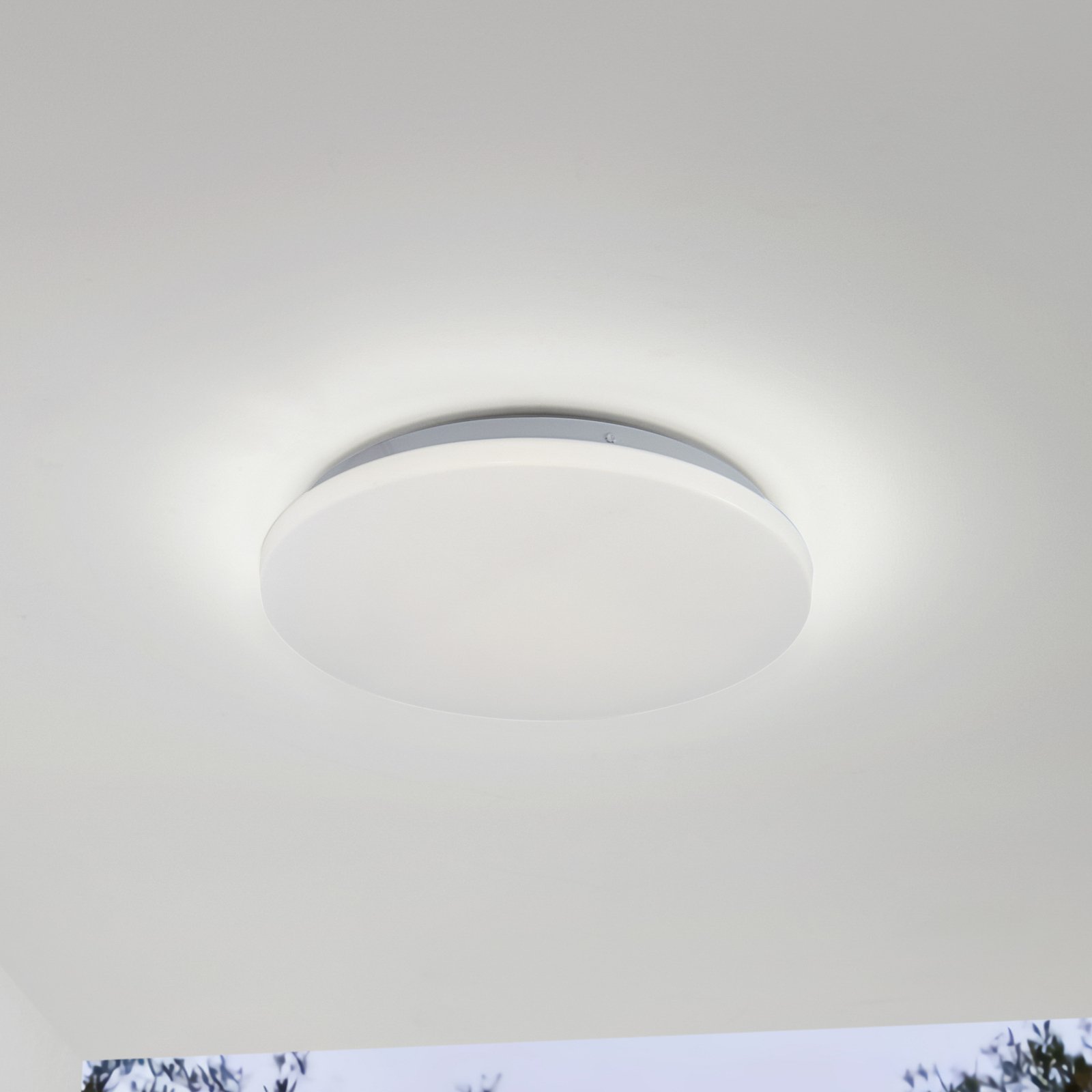 Lindby LED-Außendeckenleuchte Kirkola, 4000 K, Ø 34 cm, weiß