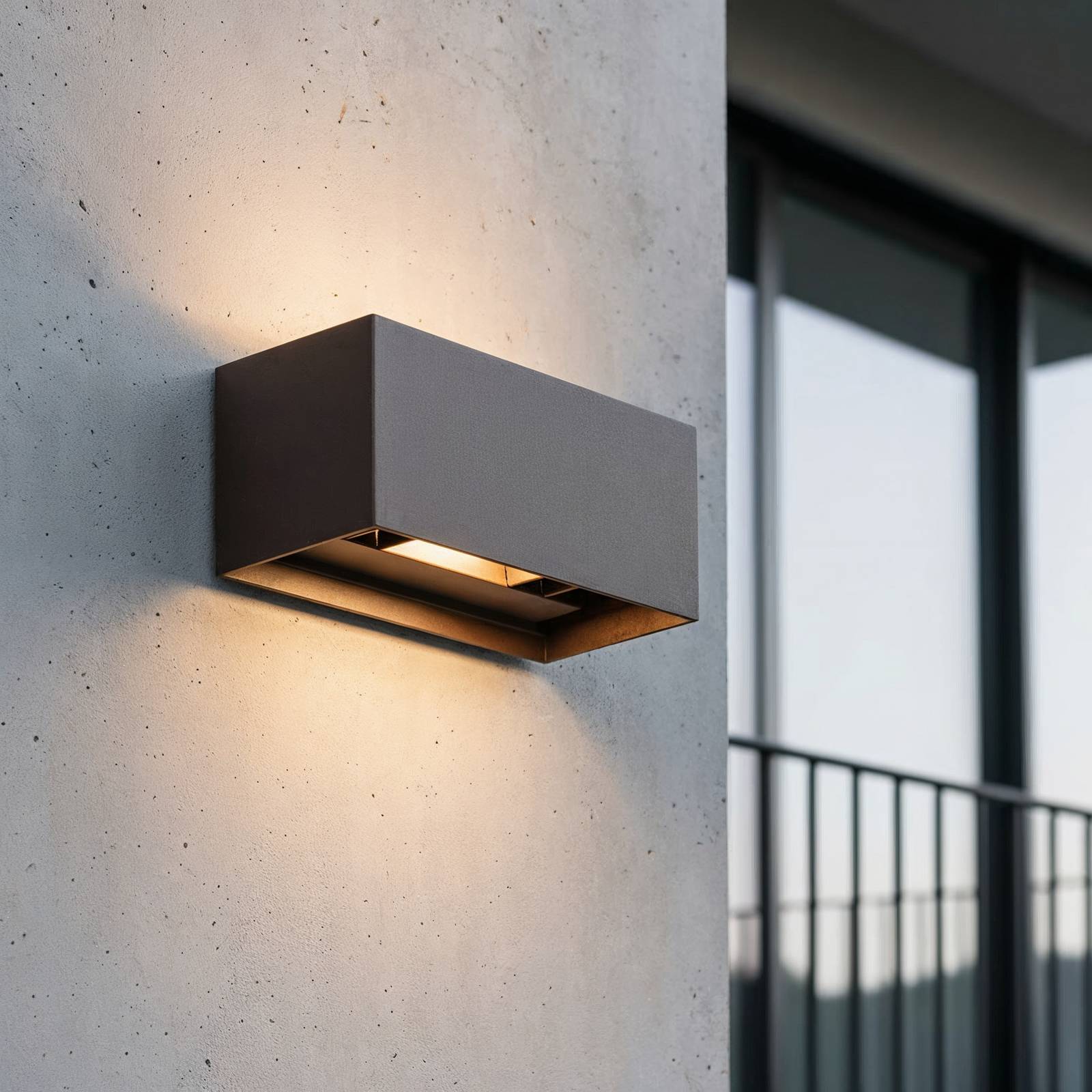 Ideal Lux buitenwandlamp Atom, bruin, 20 cm, metaal