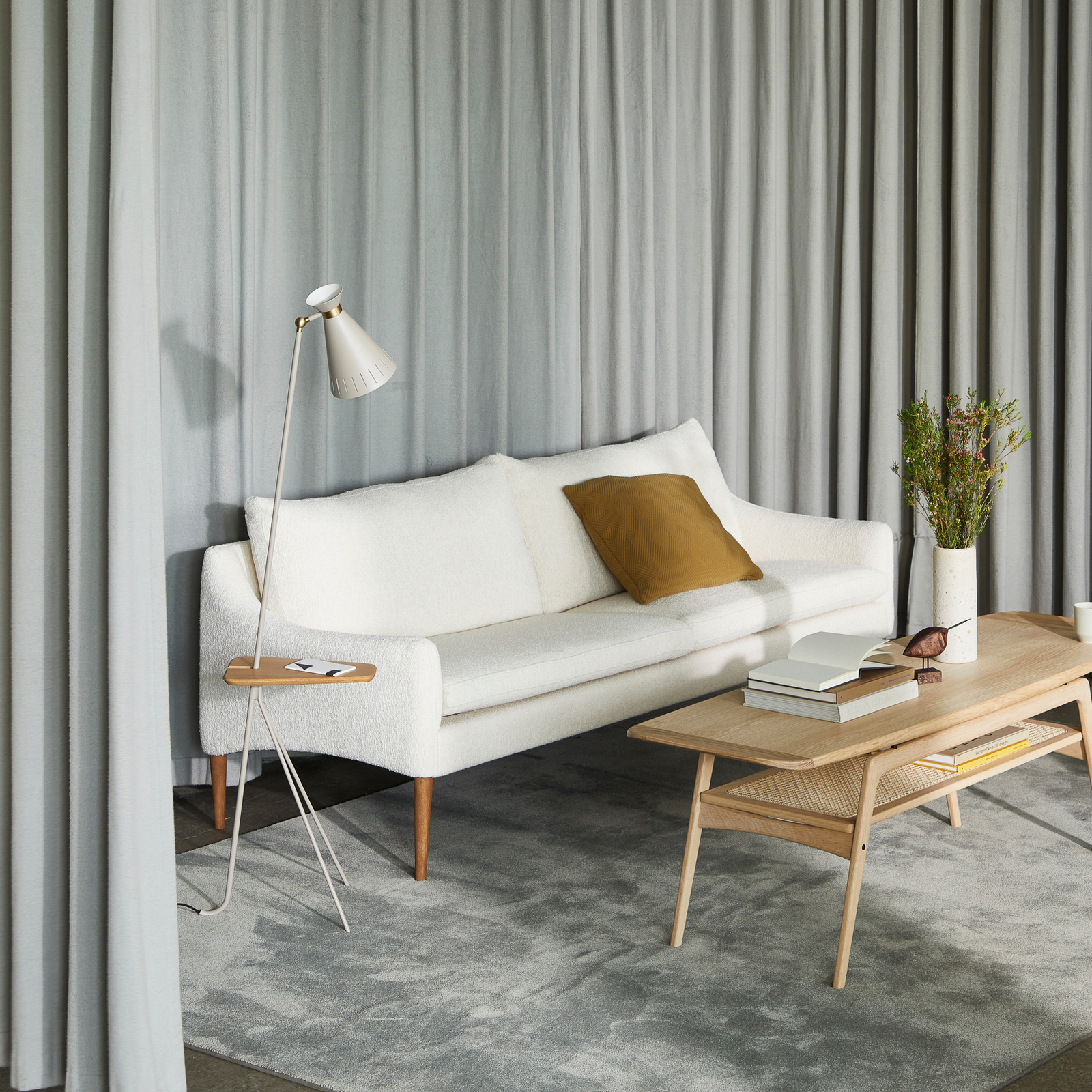 Cone Floor Lamp w/Table Clear White/Oak - Warm Nordic