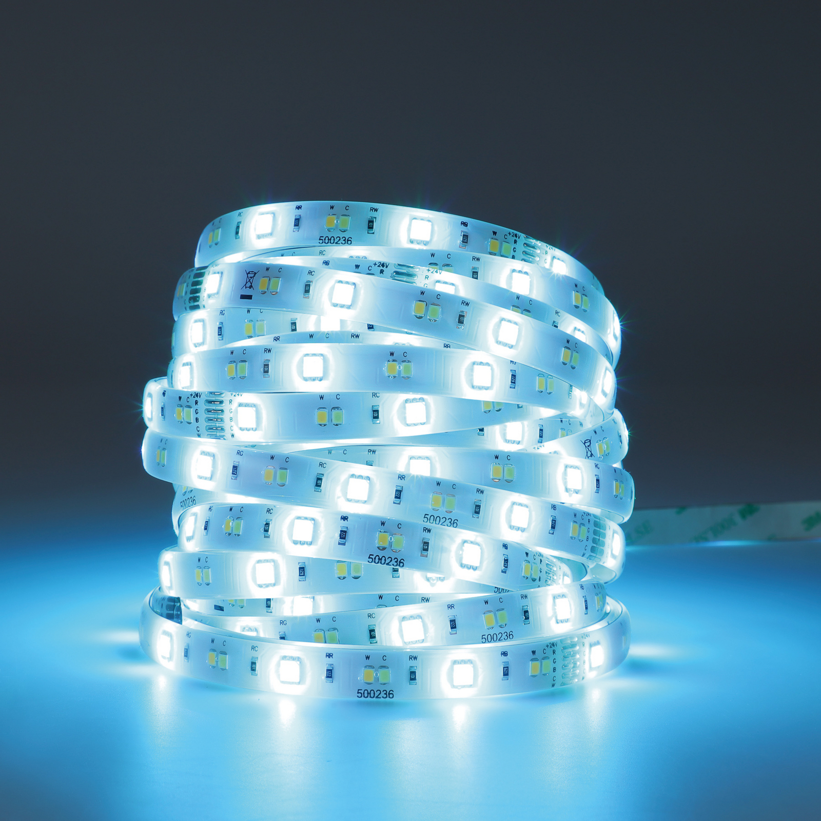 EGLO connect Stripe-Z RGBW LED trakovi, 8 m EGLO connect Stripe-Z RGBW LED trakovi, 8 m