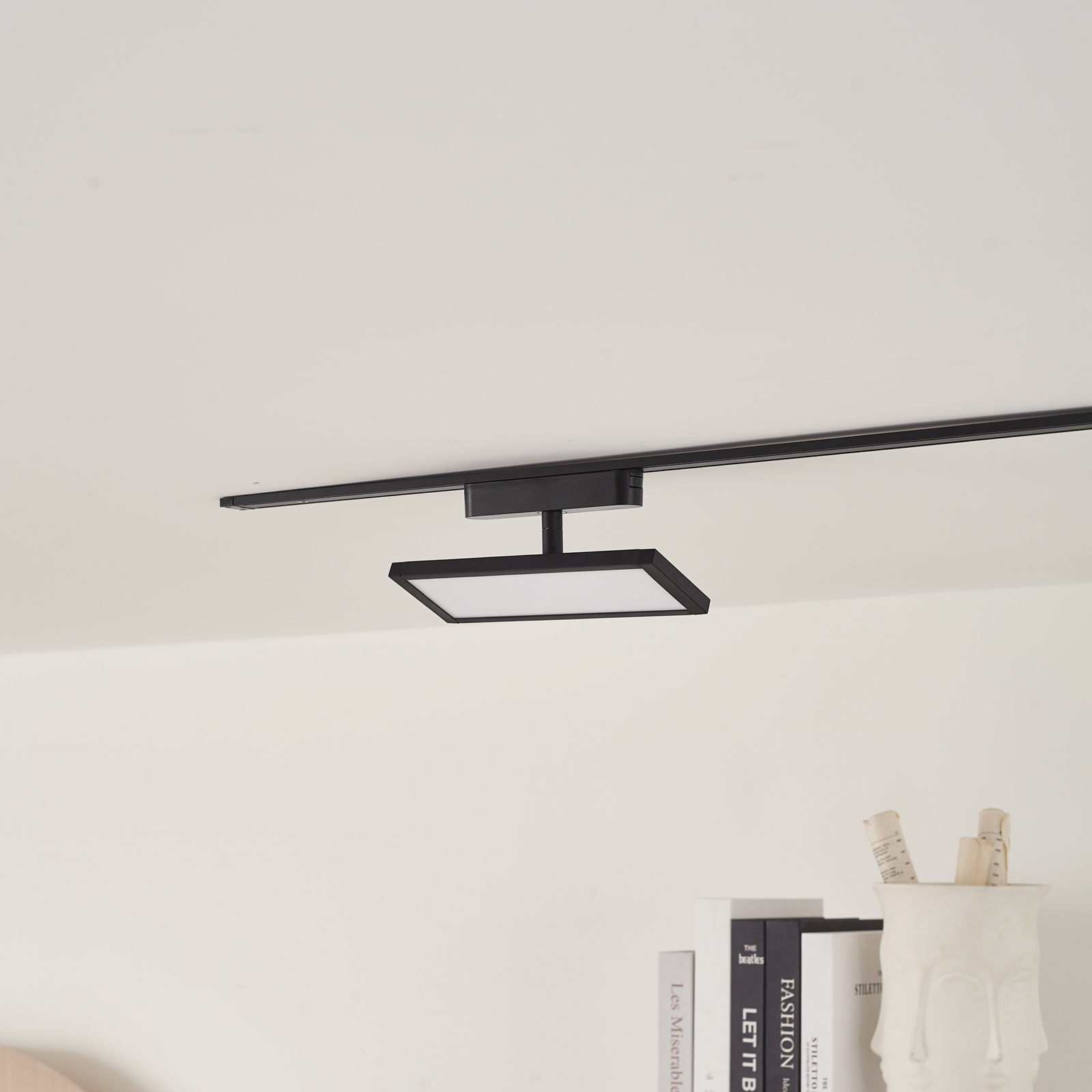 Lindby Panneau LED 48V Lumaro, noir, aluminium, longueur 20 cm