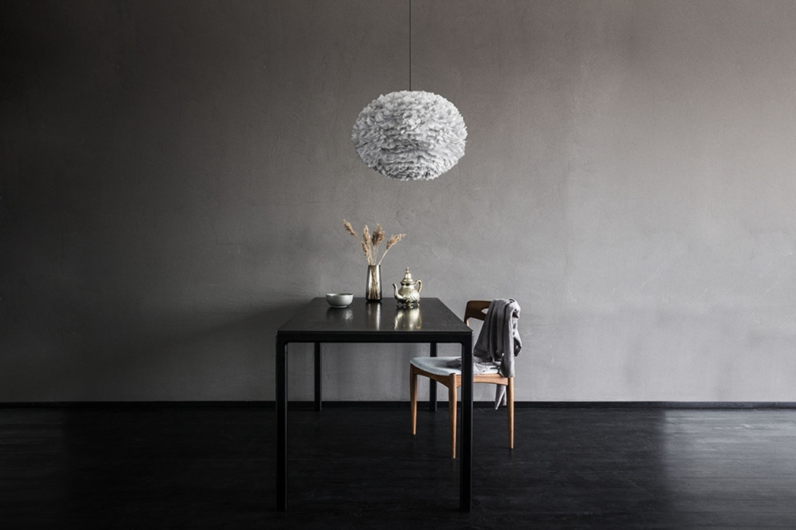 Eos Pendant Medium Grey/White - UMAGE