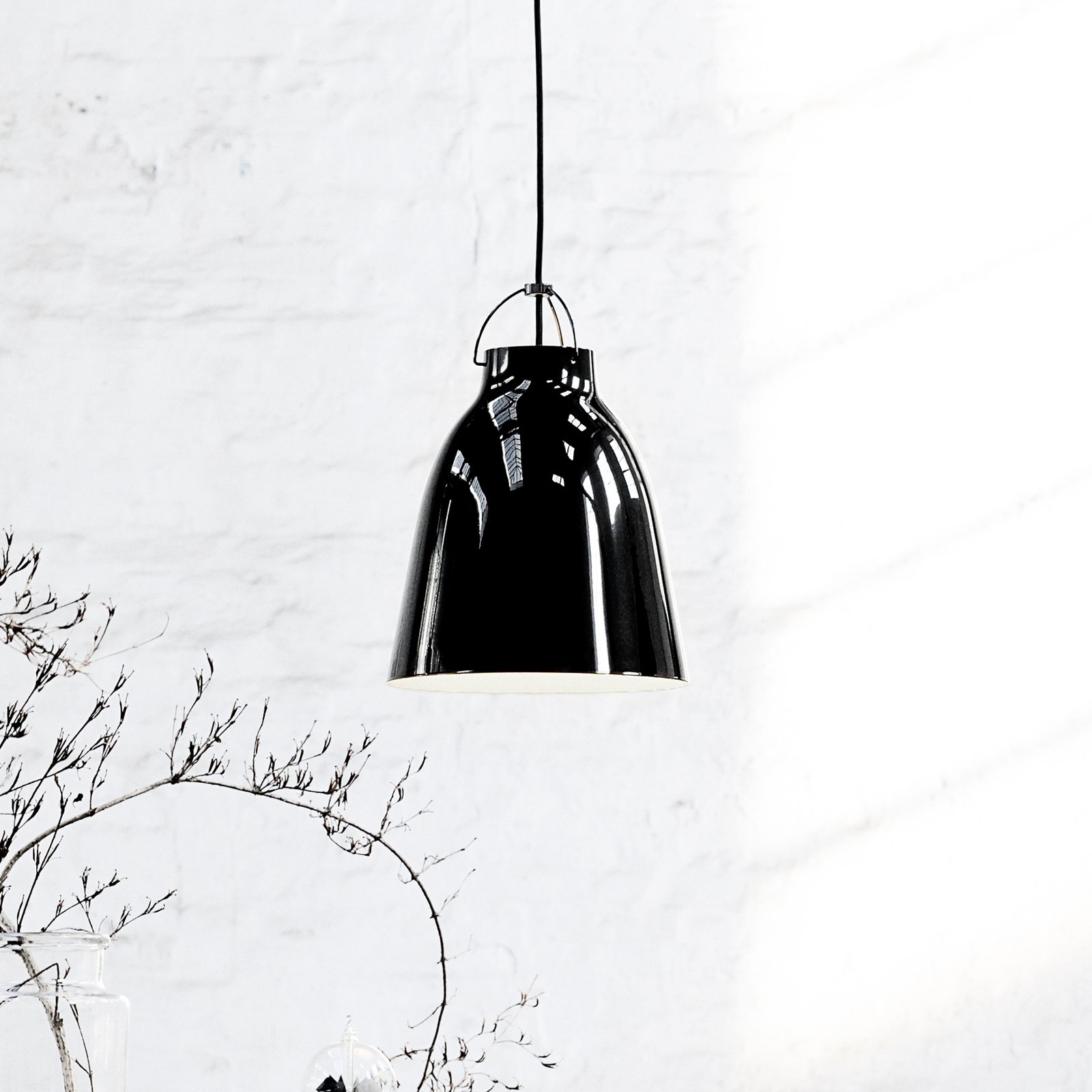 Caravaggio™ P2 Visilica SortSort - Fritz Hansen